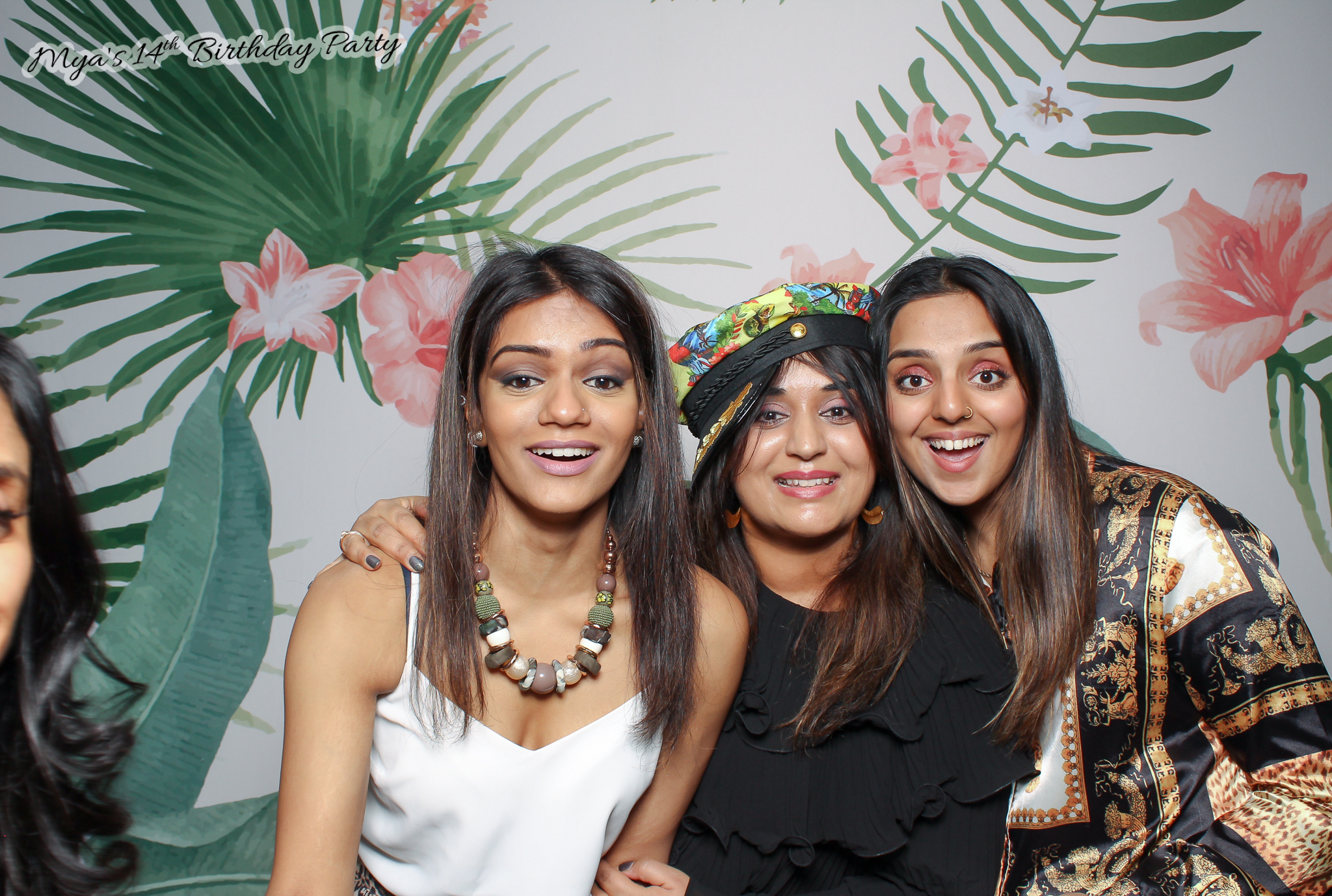 Mya's 14th Birthday | View more photos from the event at gallery.freshbooths.com/u/FreshBooths/Myas-14th-Birthday