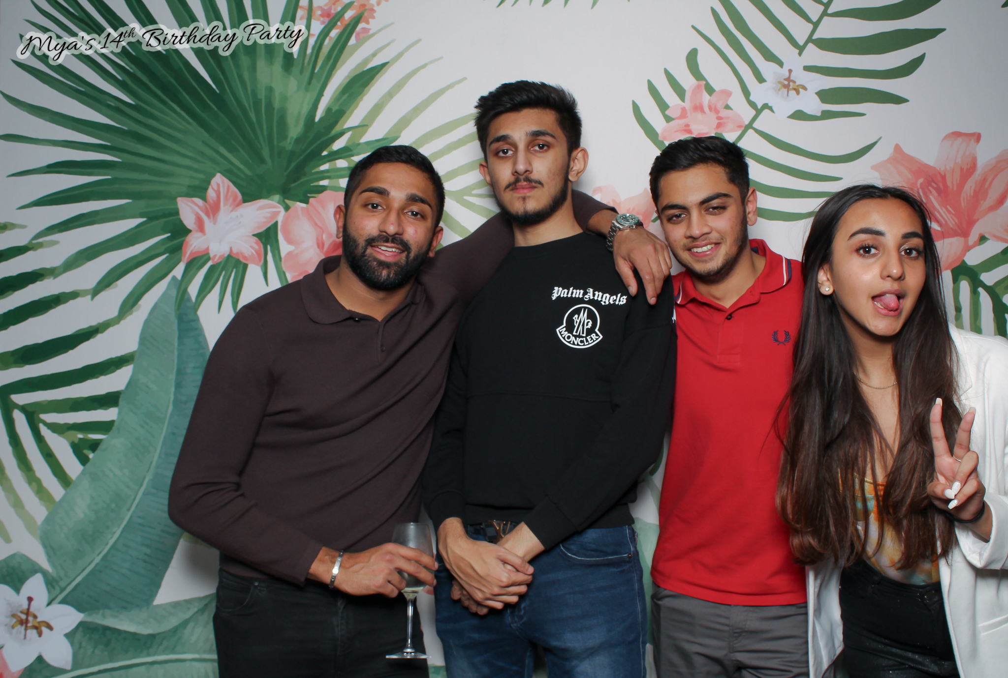 Mya's 14th Birthday | View more photos from the event at gallery.freshbooths.com/u/FreshBooths/Myas-14th-Birthday