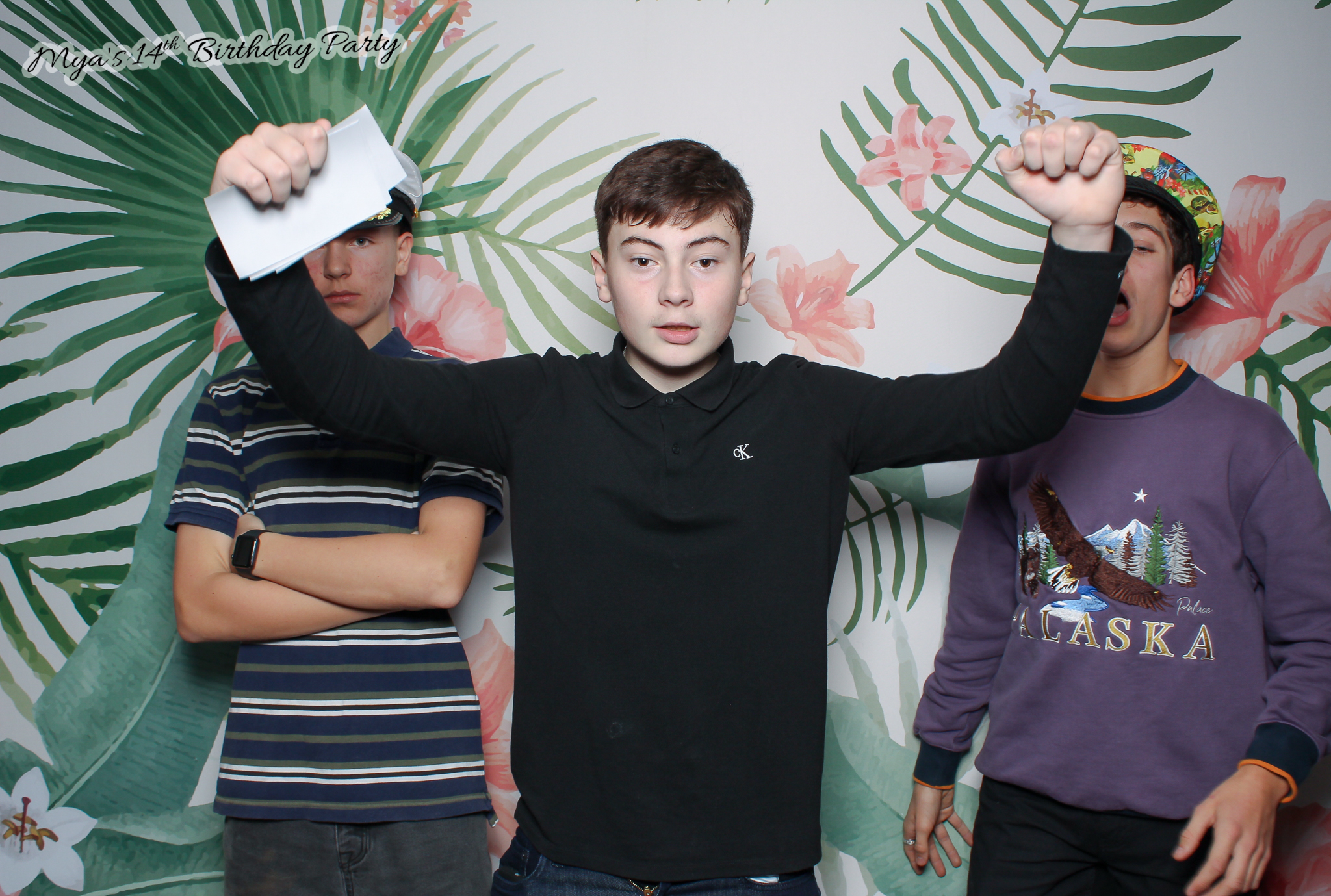 Mya's 14th Birthday | View more photos from the event at gallery.freshbooths.com/u/FreshBooths/Myas-14th-Birthday