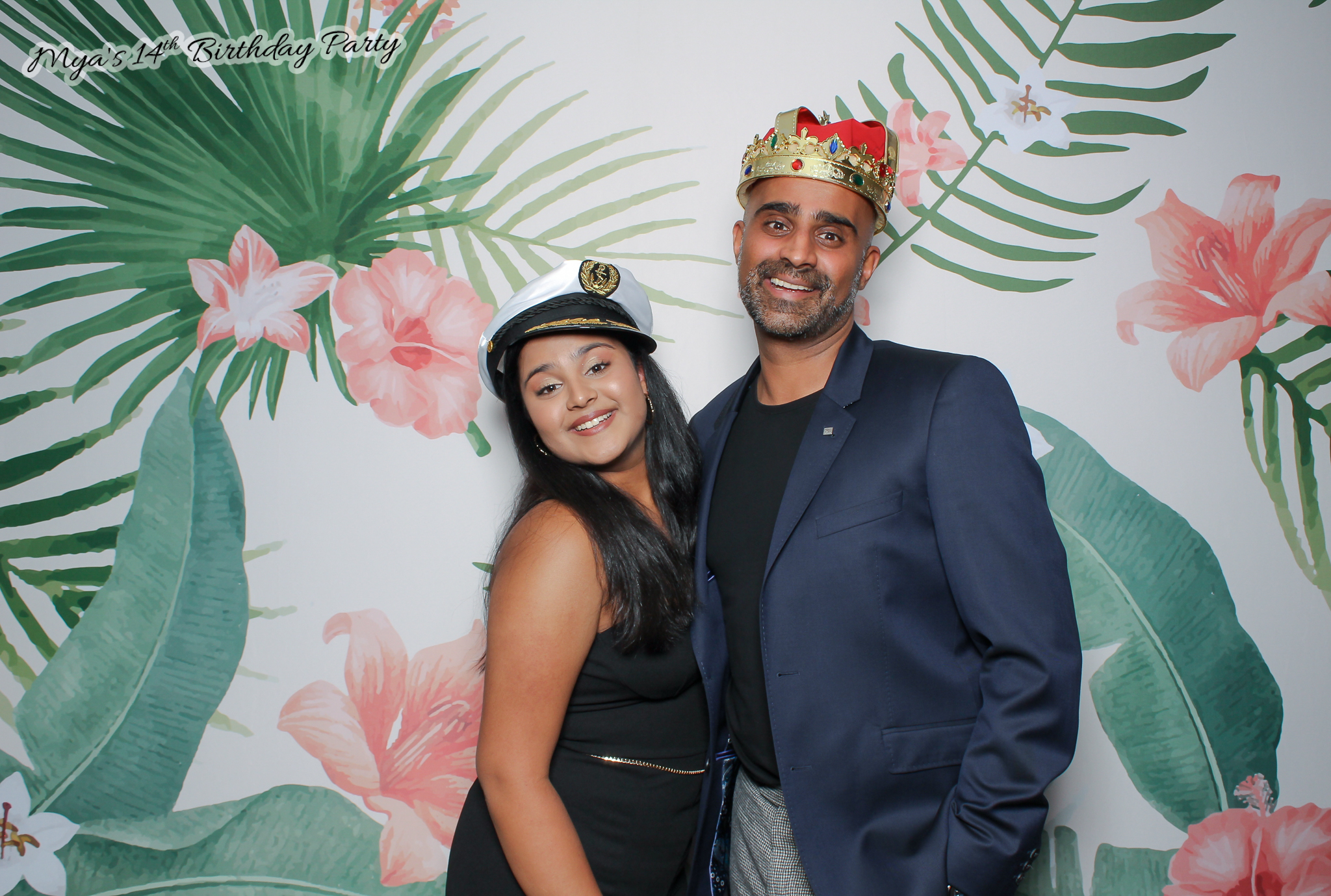 Mya's 14th Birthday | View more photos from the event at gallery.freshbooths.com/u/FreshBooths/Myas-14th-Birthday