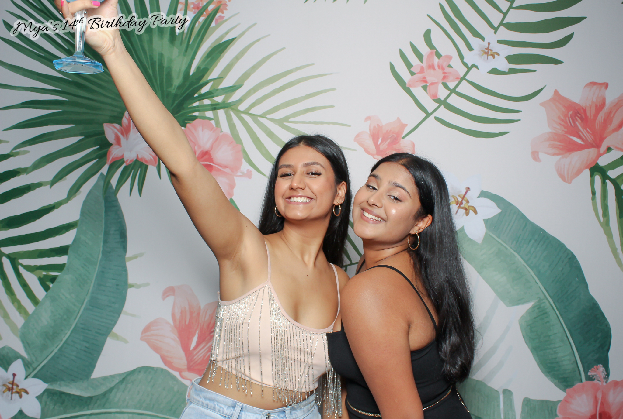 Mya's 14th Birthday | View more photos from the event at gallery.freshbooths.com/u/FreshBooths/Myas-14th-Birthday