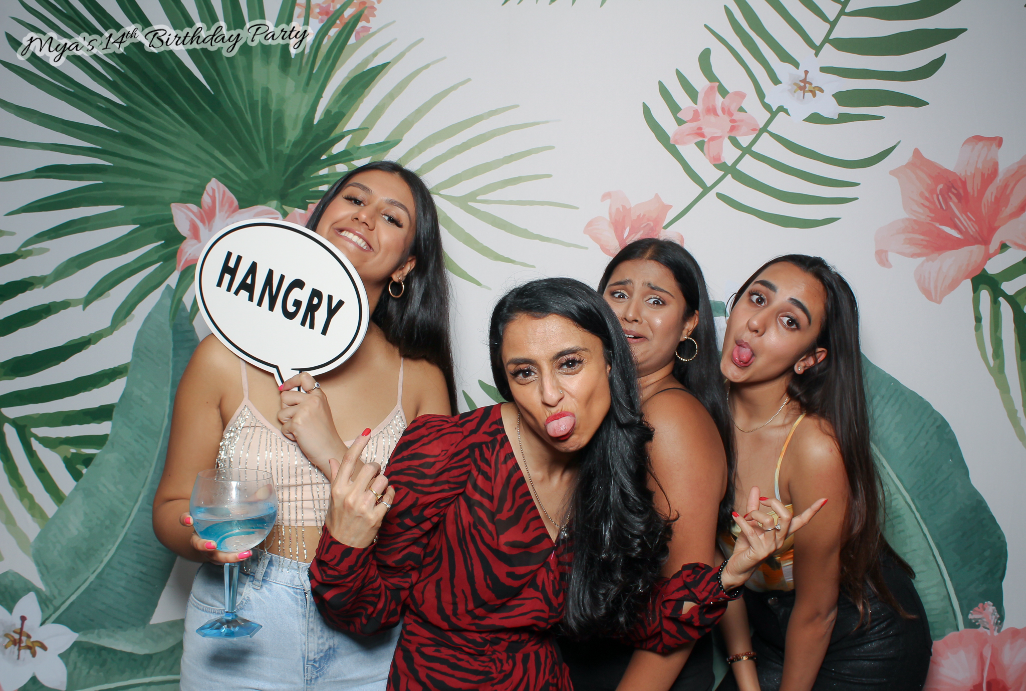 Mya's 14th Birthday | View more photos from the event at gallery.freshbooths.com/u/FreshBooths/Myas-14th-Birthday