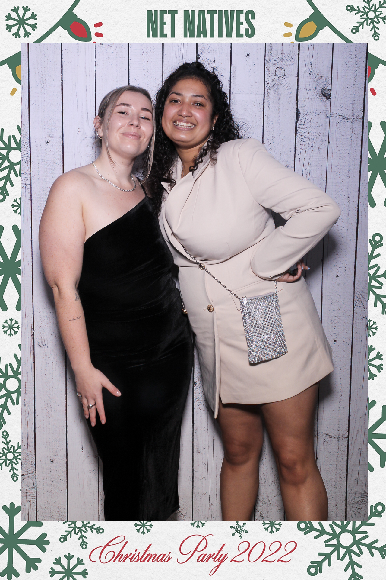 Net Natives - Selfie Mirror | View more photos from the event at gallery.freshbooths.com/u/FreshBooths/Net-Natives-Selfie-Mirror
