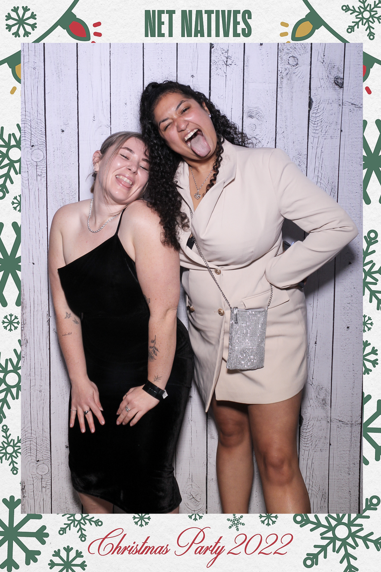Net Natives - Selfie Mirror | View more photos from the event at gallery.freshbooths.com/u/FreshBooths/Net-Natives-Selfie-Mirror