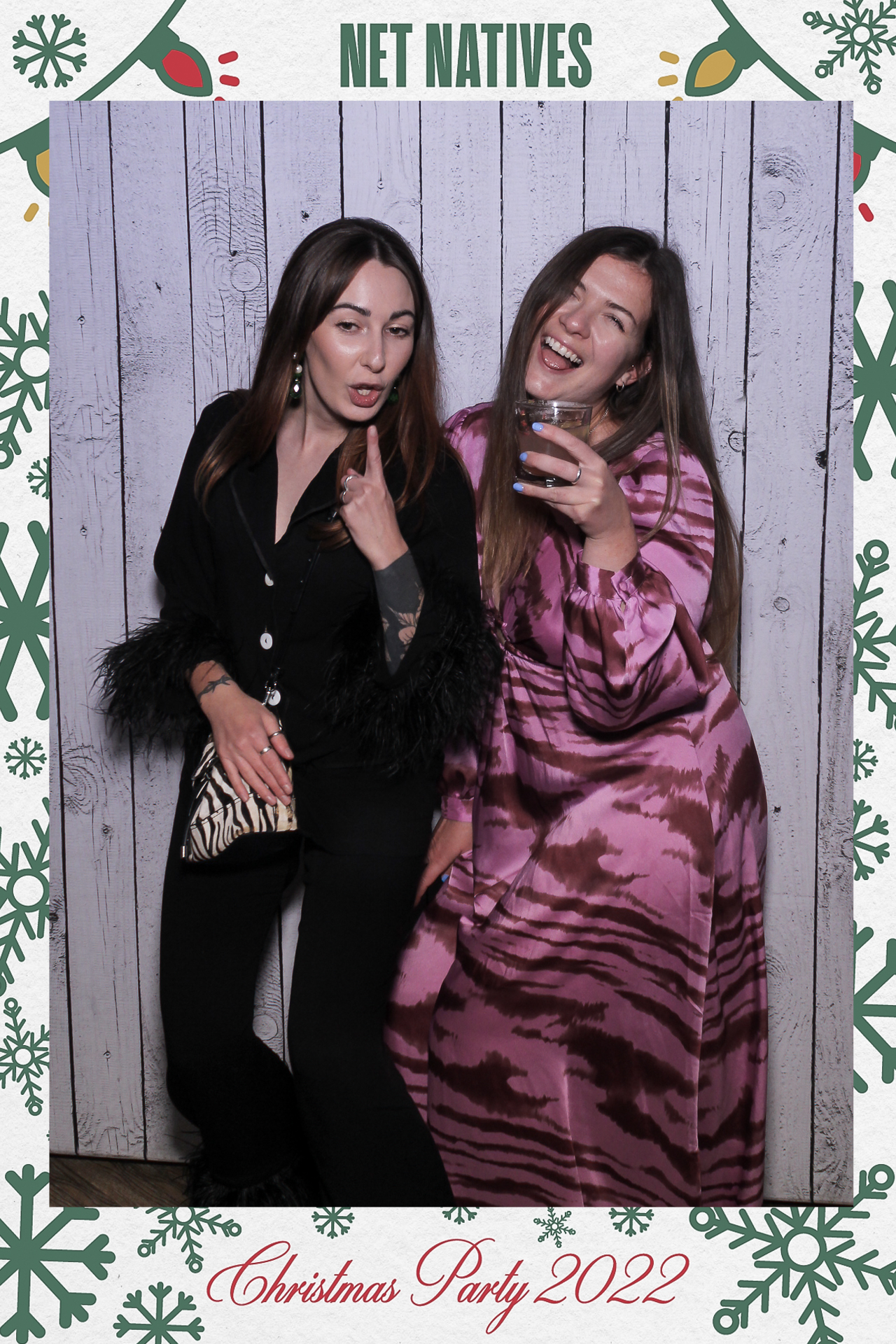 Net Natives - Selfie Mirror | View more photos from the event at gallery.freshbooths.com/u/FreshBooths/Net-Natives-Selfie-Mirror