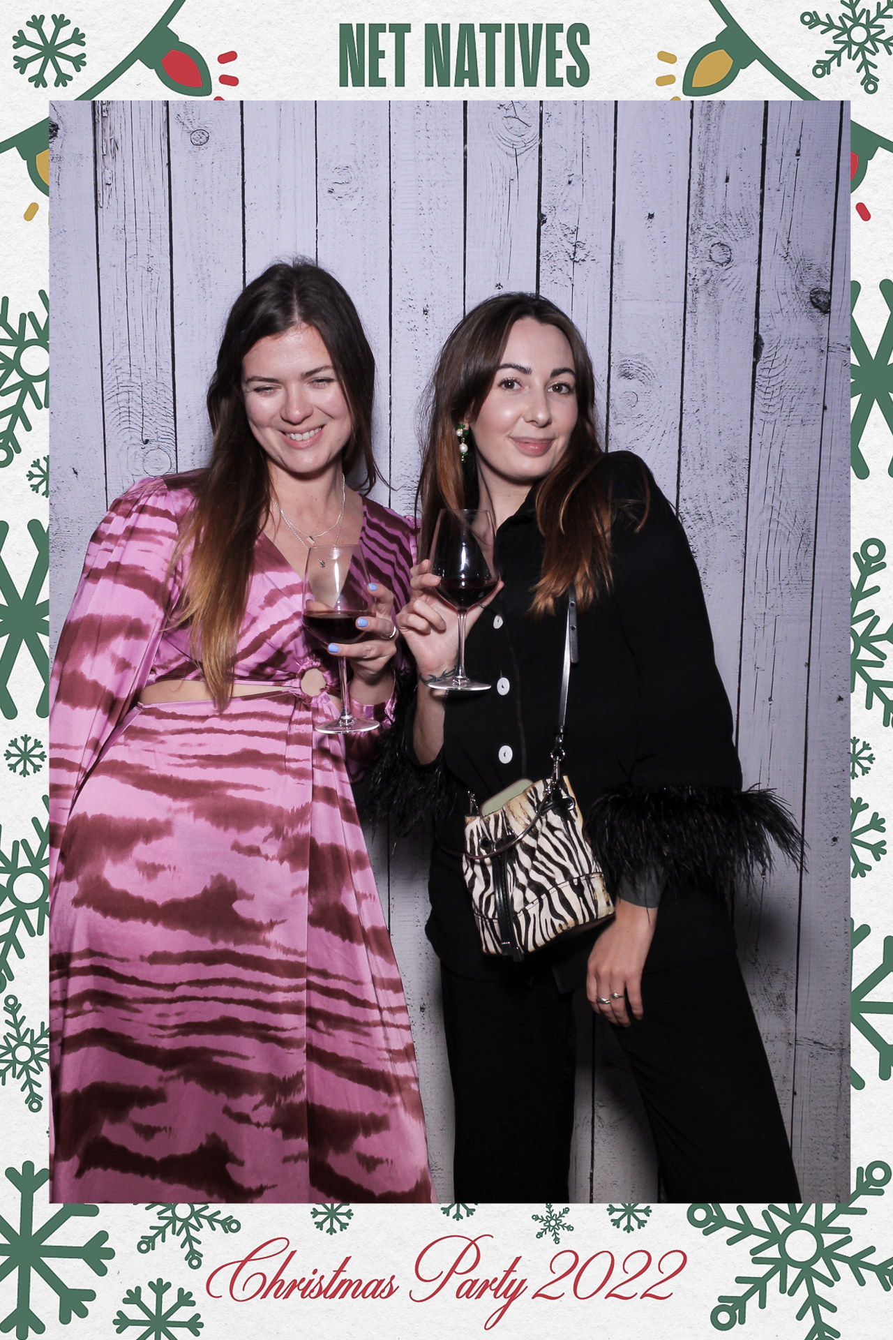 Net Natives - Selfie Mirror | View more photos from the event at gallery.freshbooths.com/u/FreshBooths/Net-Natives-Selfie-Mirror