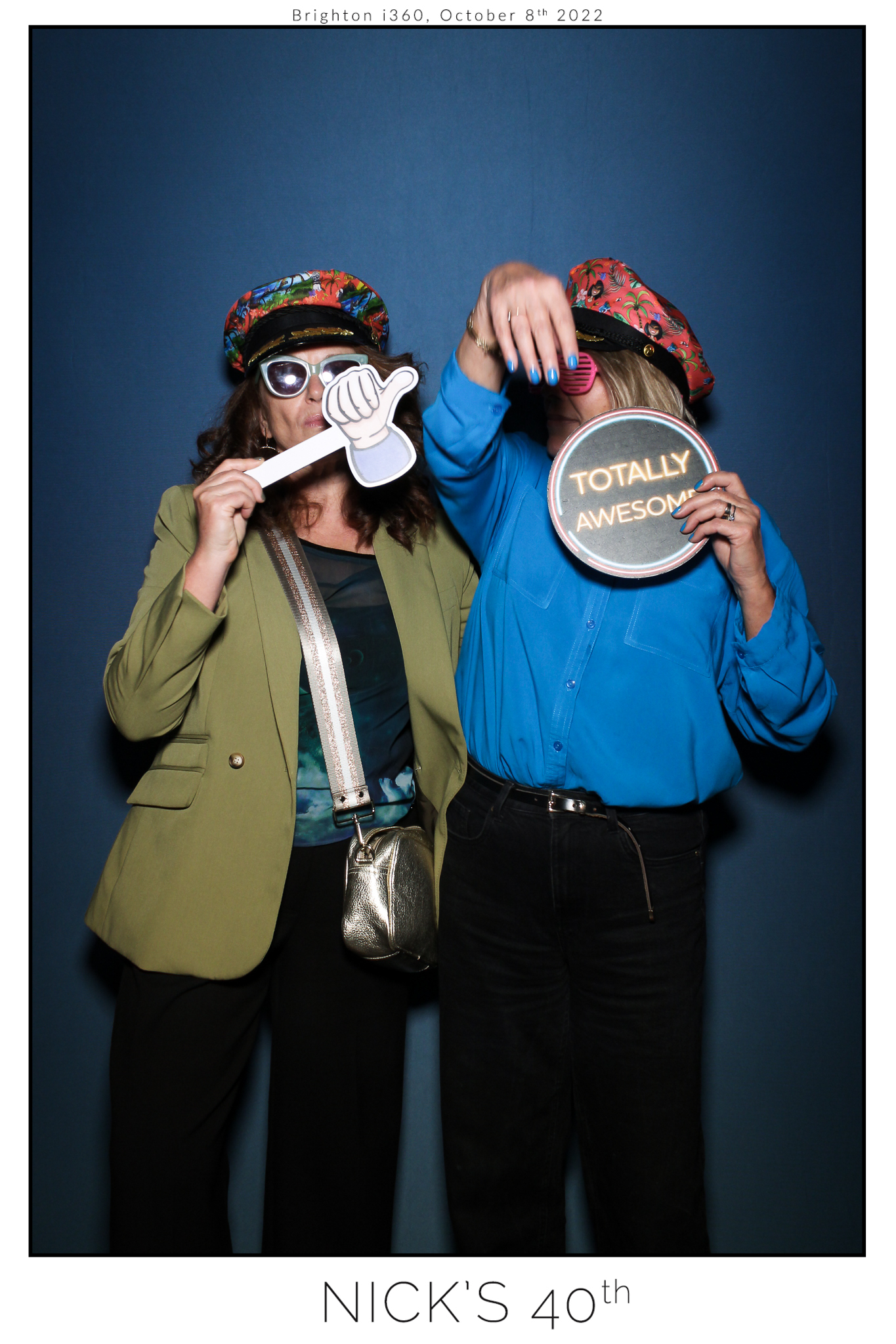 Nicks 40th - Selfie Mirror | View more photos from the event at gallery.freshbooths.com/u/FreshBooths/Nicks-40th-Selfie-Mirror