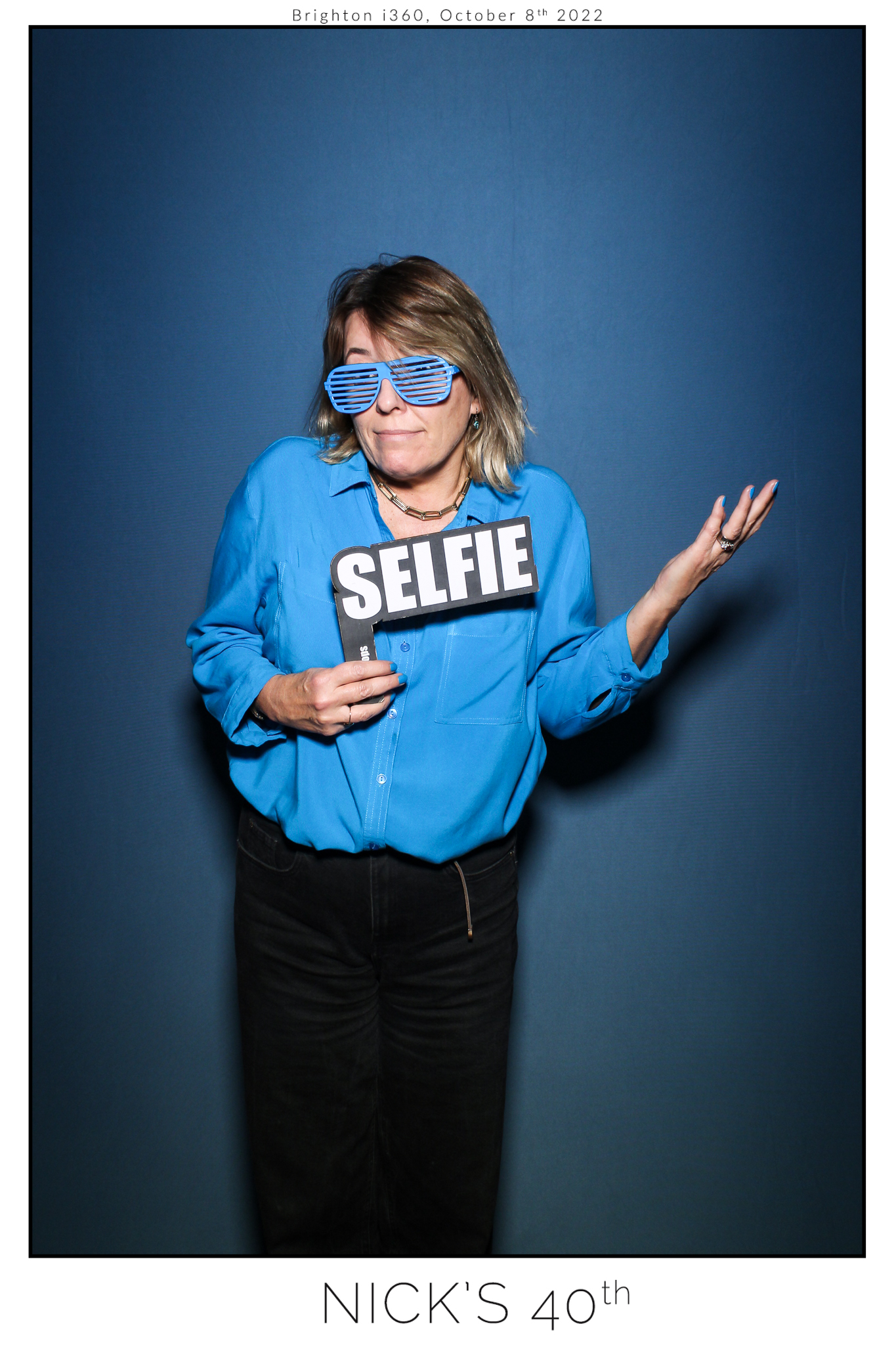 Nicks 40th - Selfie Mirror | View more photos from the event at gallery.freshbooths.com/u/FreshBooths/Nicks-40th-Selfie-Mirror
