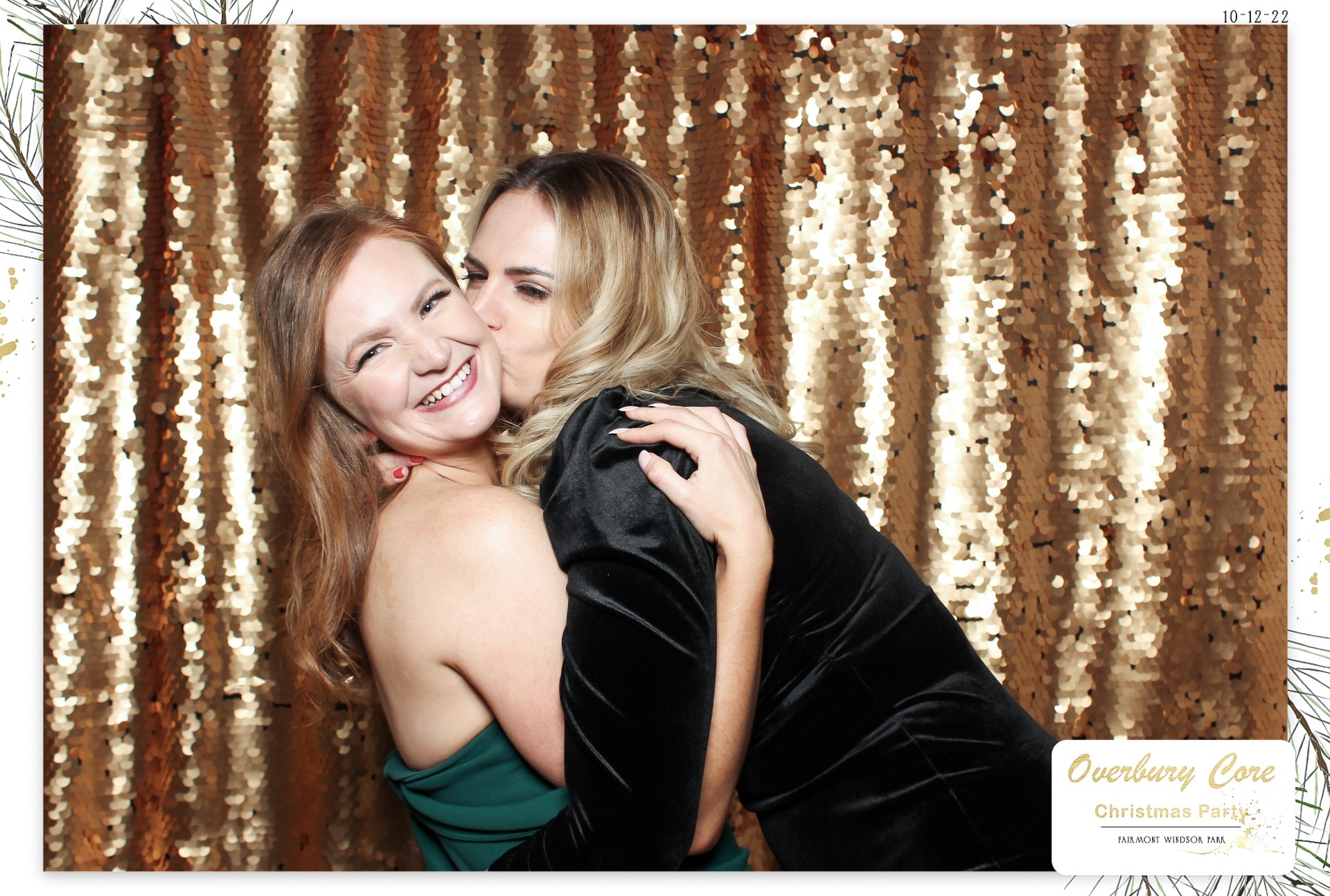 Overbury Core Christmas Party 2022 | View more photos from the event at gallery.freshbooths.com/u/FreshBooths/Overbury-Core-Christmas-Party-2022