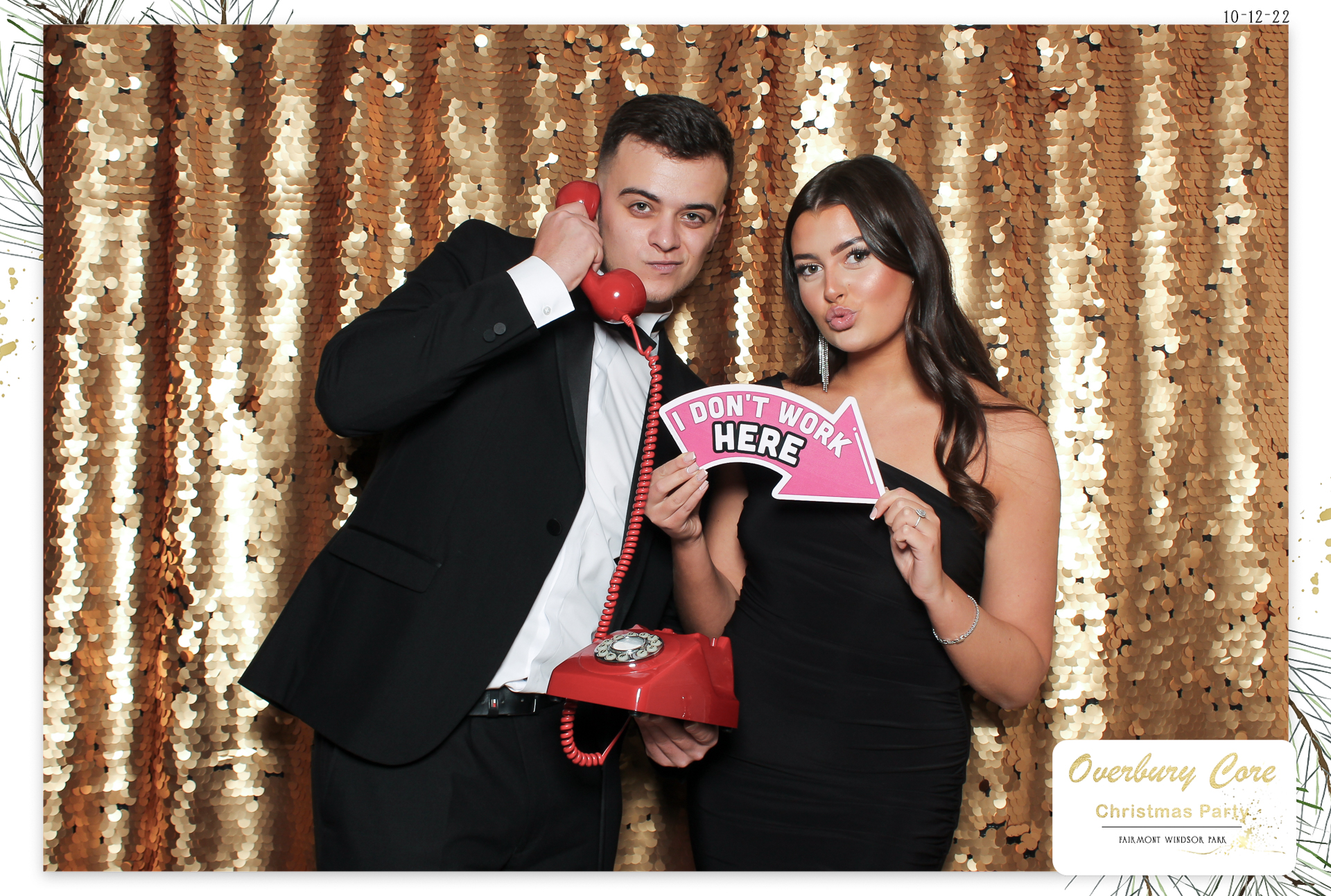 Overbury Core Christmas Party 2022 | View more photos from the event at gallery.freshbooths.com/u/FreshBooths/Overbury-Core-Christmas-Party-2022