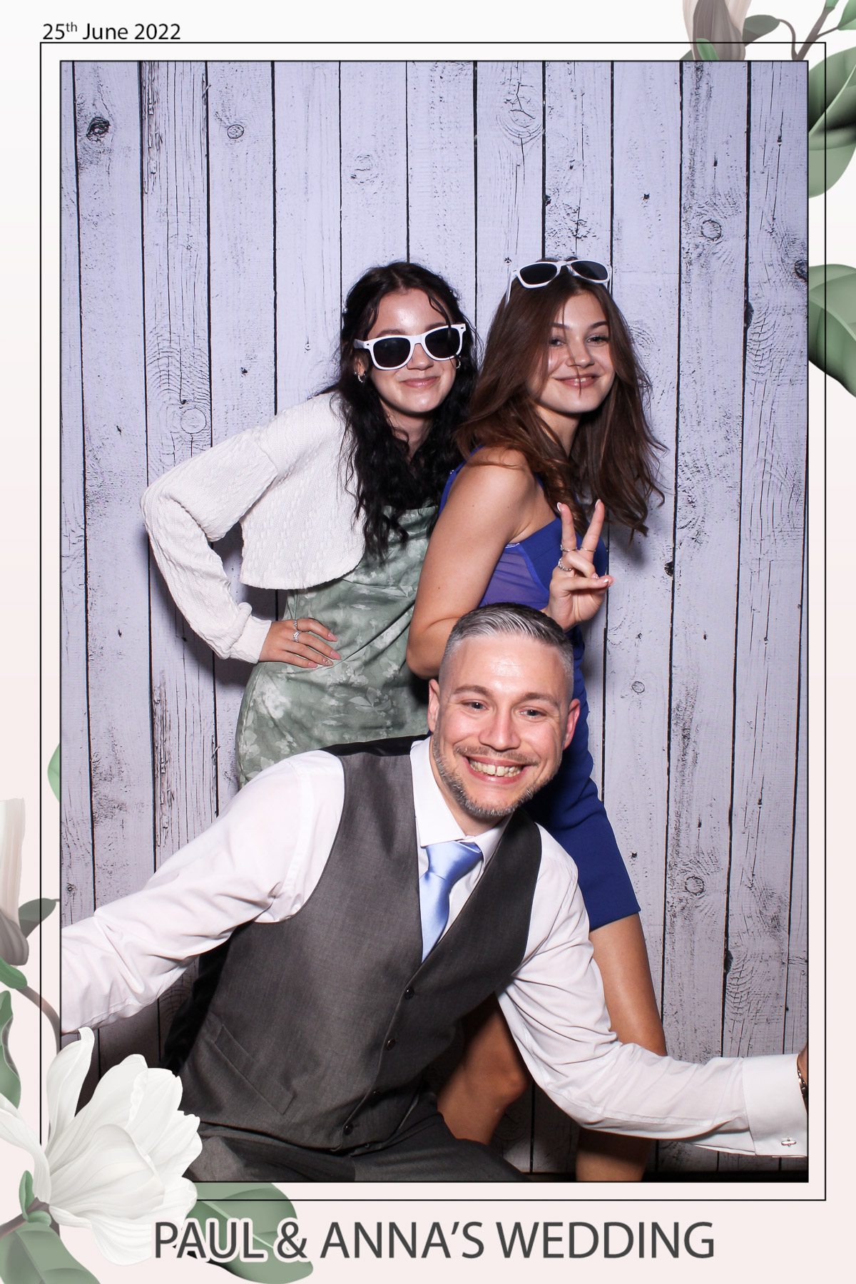 Paul & Anna's Wedding - Selfie Mirror | View more photos from the event at gallery.freshbooths.com/u/FreshBooths/Paul-Annas-Wedding-Selfie-Mirror