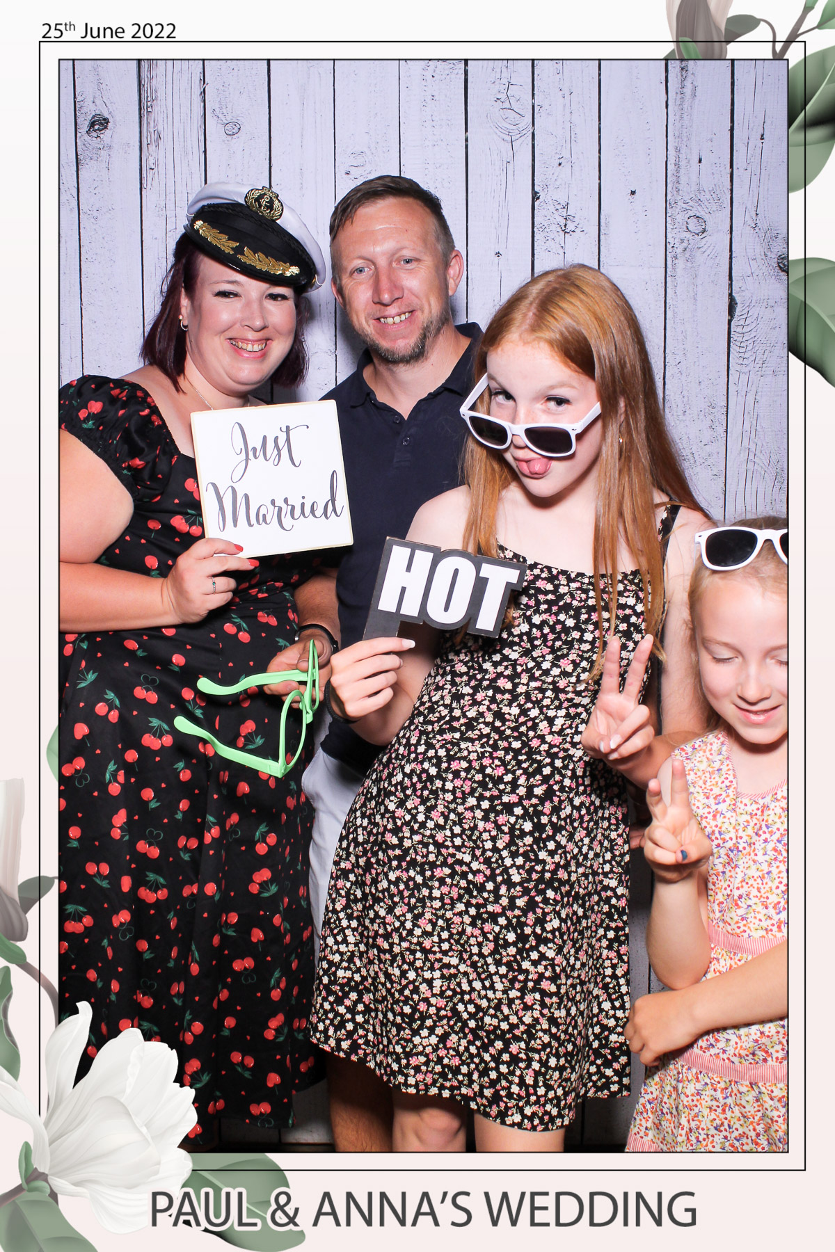 Paul & Anna's Wedding - Selfie Mirror | View more photos from the event at gallery.freshbooths.com/u/FreshBooths/Paul-Annas-Wedding-Selfie-Mirror