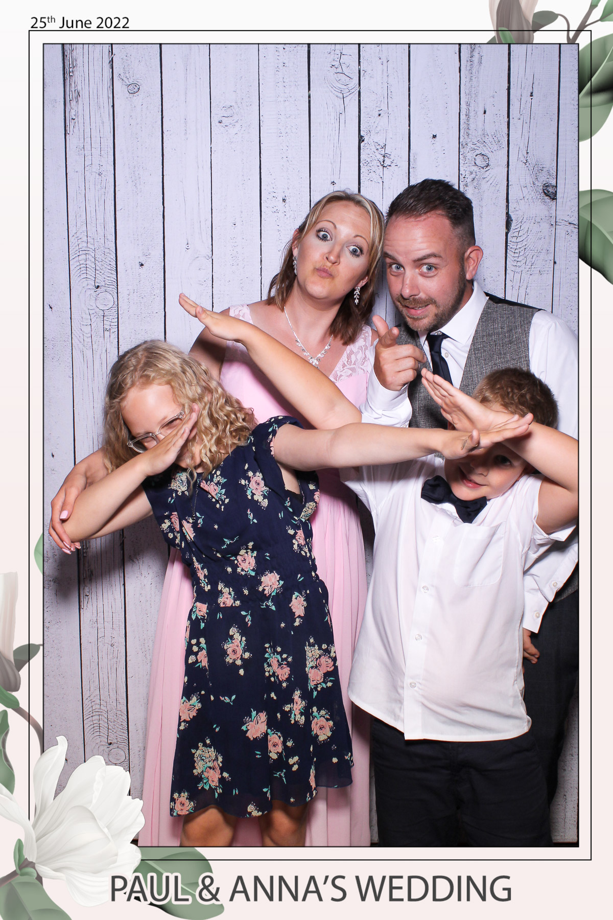 Paul & Anna's Wedding - Selfie Mirror | View more photos from the event at gallery.freshbooths.com/u/FreshBooths/Paul-Annas-Wedding-Selfie-Mirror