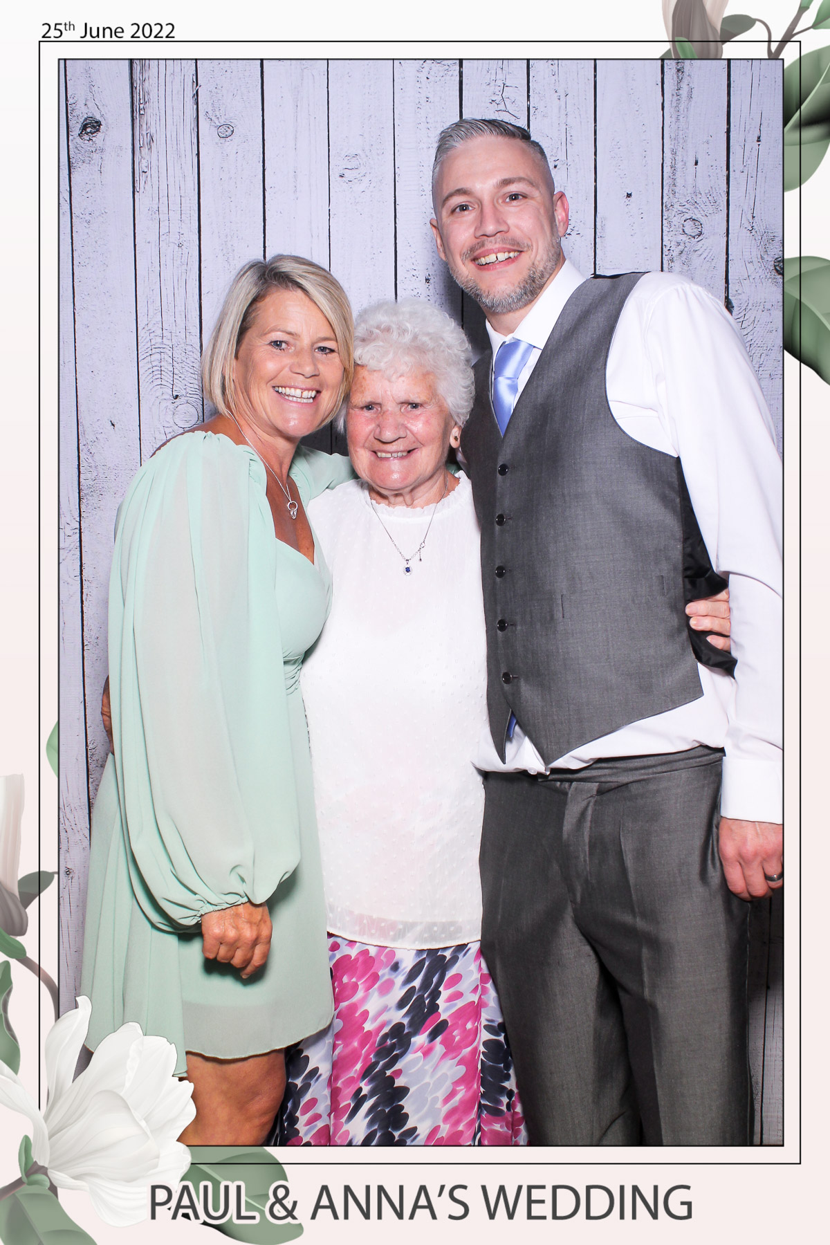 Paul & Anna's Wedding - Selfie Mirror | View more photos from the event at gallery.freshbooths.com/u/FreshBooths/Paul-Annas-Wedding-Selfie-Mirror