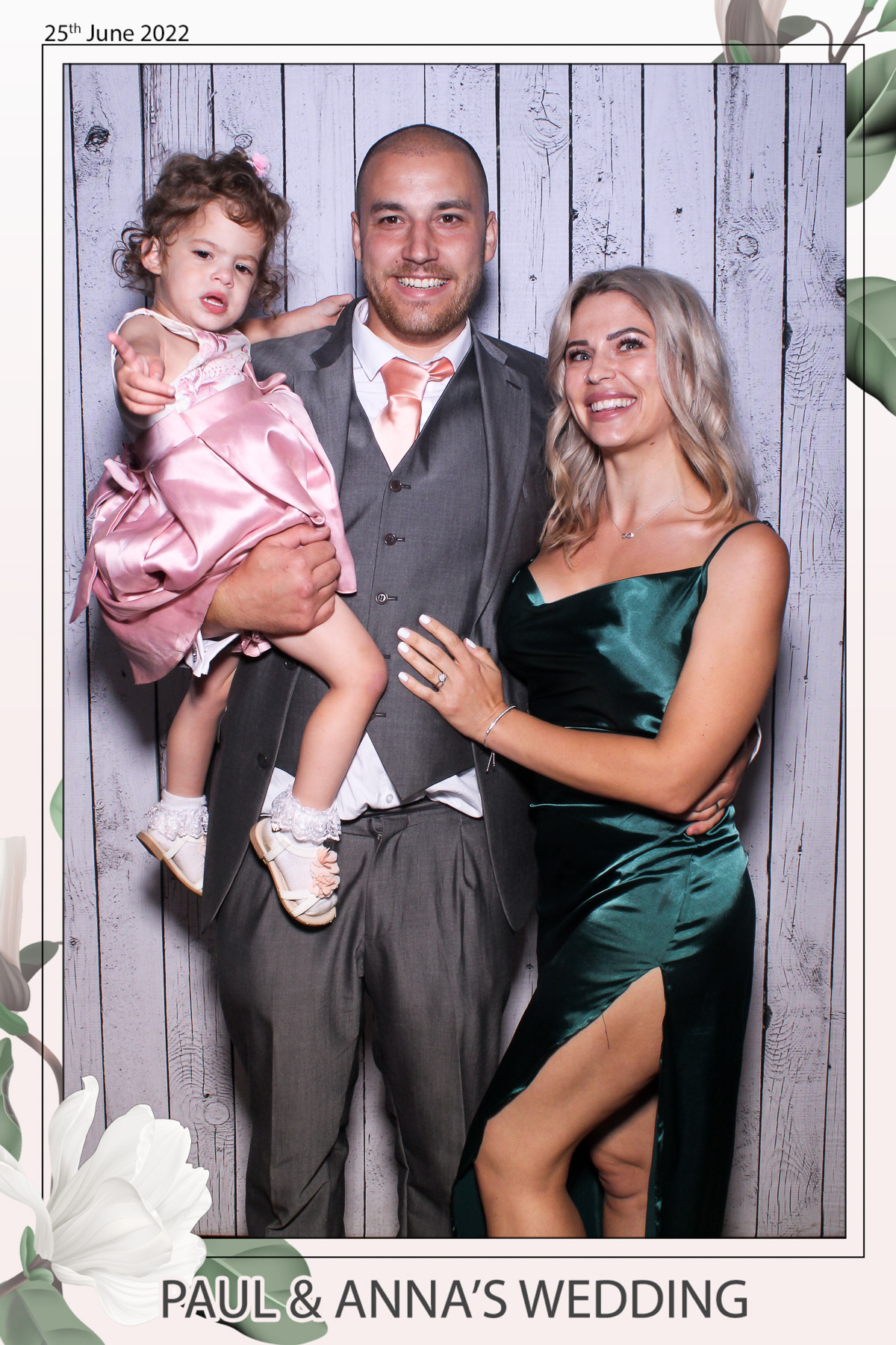 Paul & Anna's Wedding - Selfie Mirror | View more photos from the event at gallery.freshbooths.com/u/FreshBooths/Paul-Annas-Wedding-Selfie-Mirror