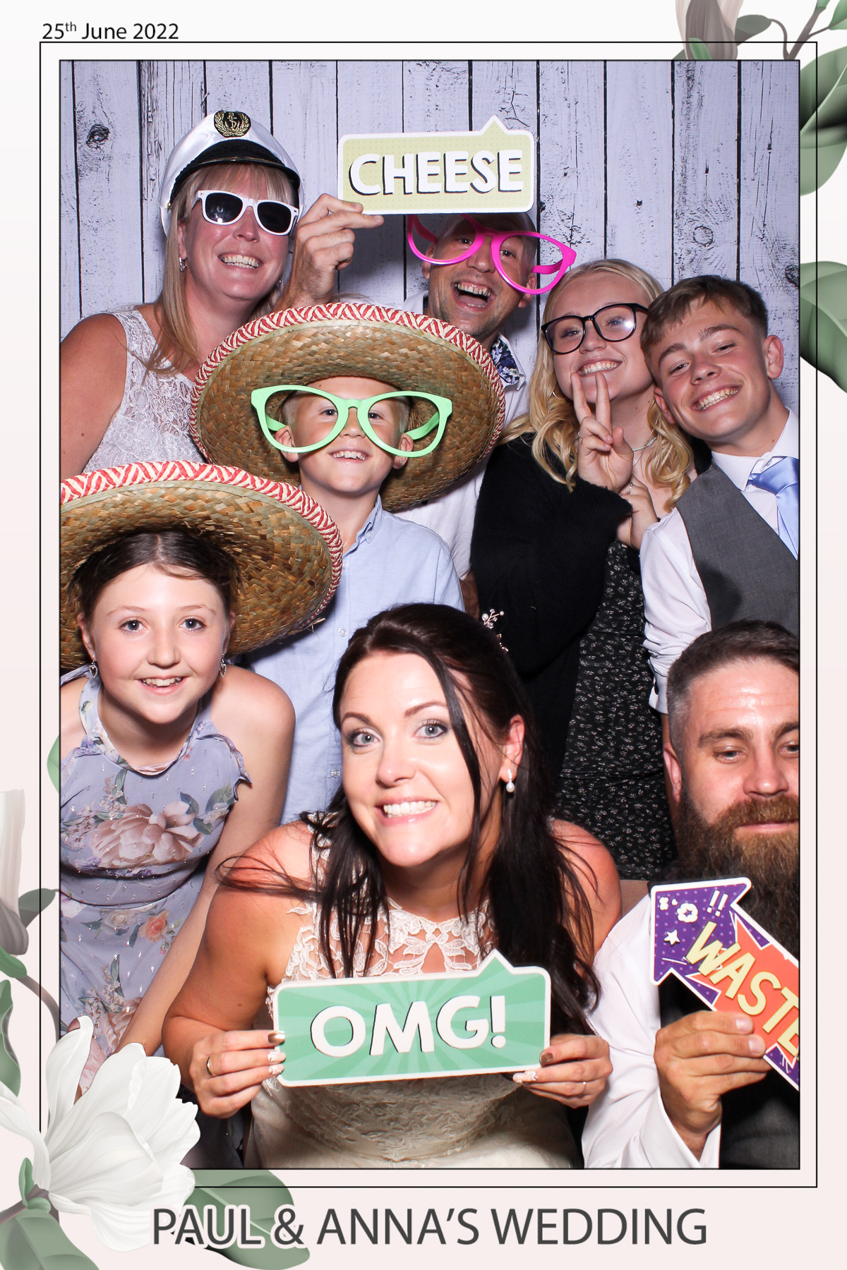Paul & Anna's Wedding - Selfie Mirror | View more photos from the event at gallery.freshbooths.com/u/FreshBooths/Paul-Annas-Wedding-Selfie-Mirror