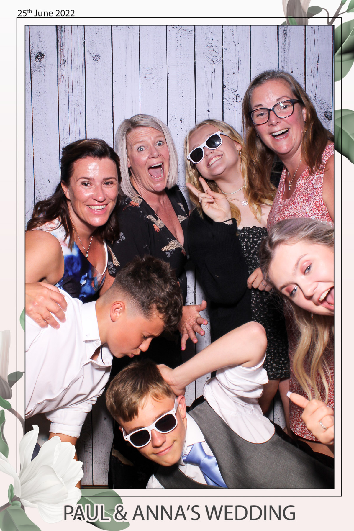 Paul & Anna's Wedding - Selfie Mirror | View more photos from the event at gallery.freshbooths.com/u/FreshBooths/Paul-Annas-Wedding-Selfie-Mirror