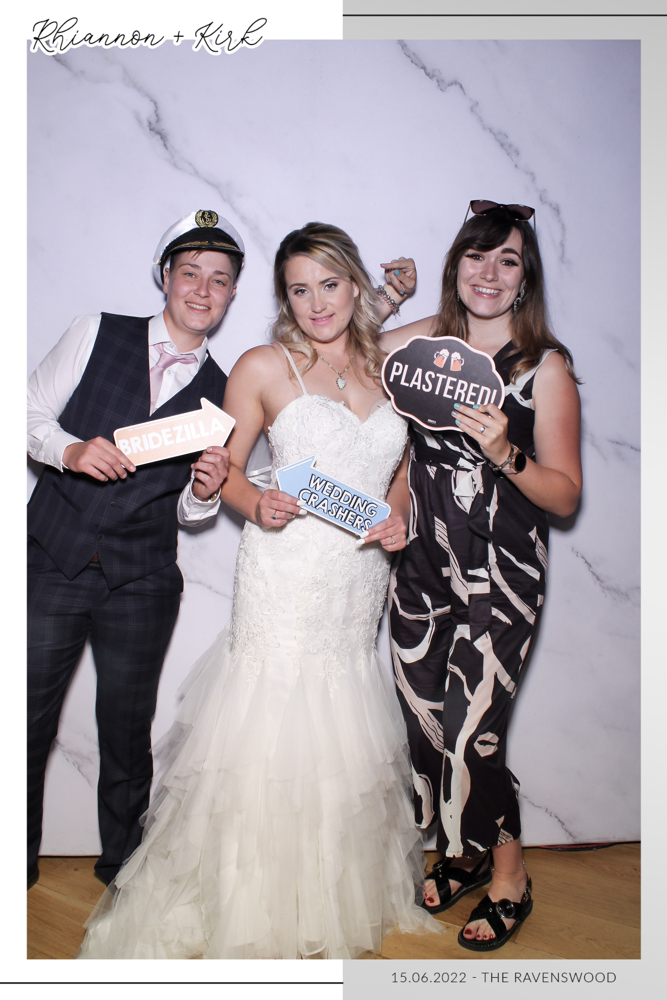 Rhiannon & Kirk - Selfie Mirror | View more photos from the event at gallery.freshbooths.com/u/FreshBooths/Rhiannon-Kirk-Selfie-Mirror