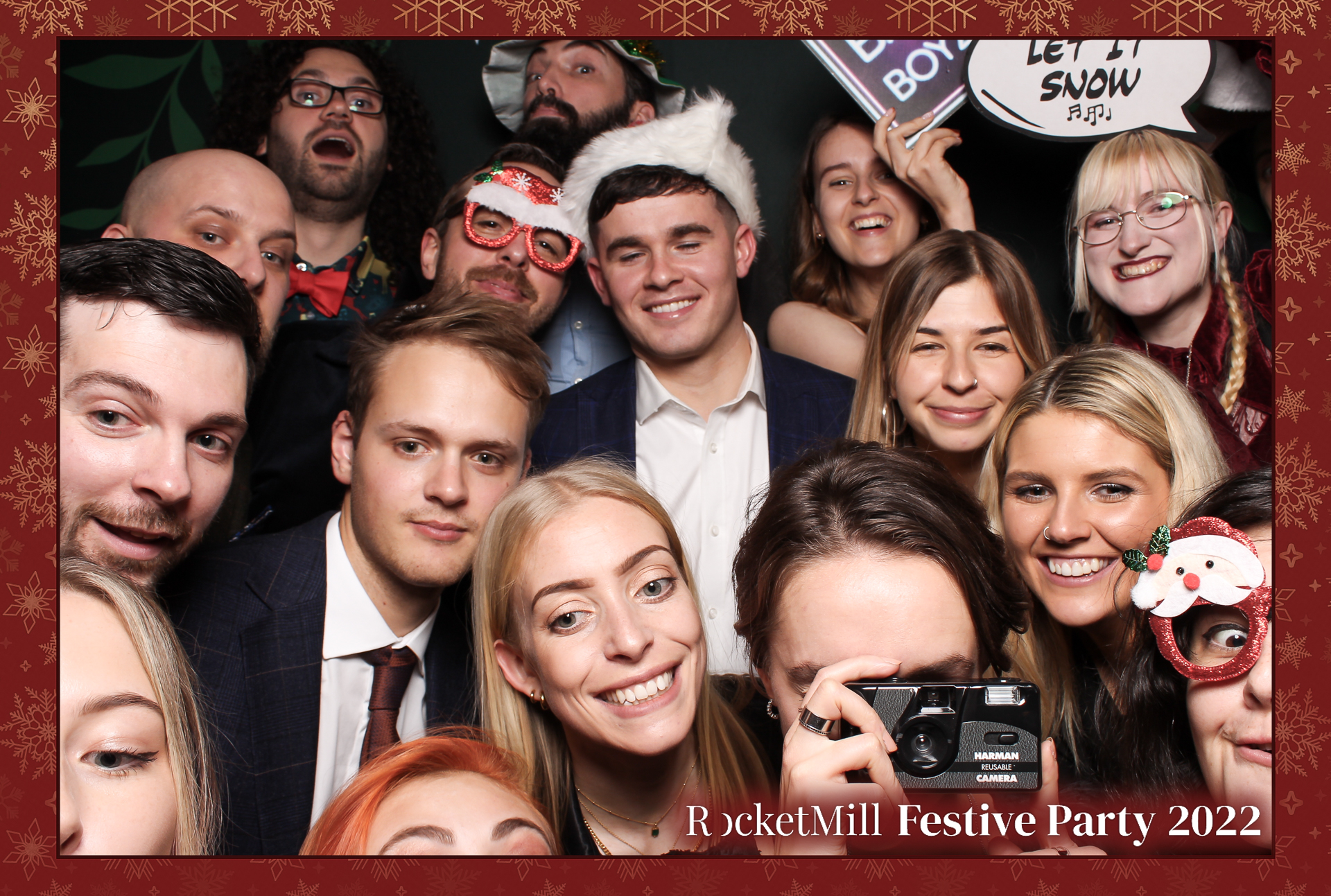 RocketMill Festive Party 2022 | View more photos from the event at gallery.freshbooths.com/u/FreshBooths/RocketMill-Festive-Party-2022