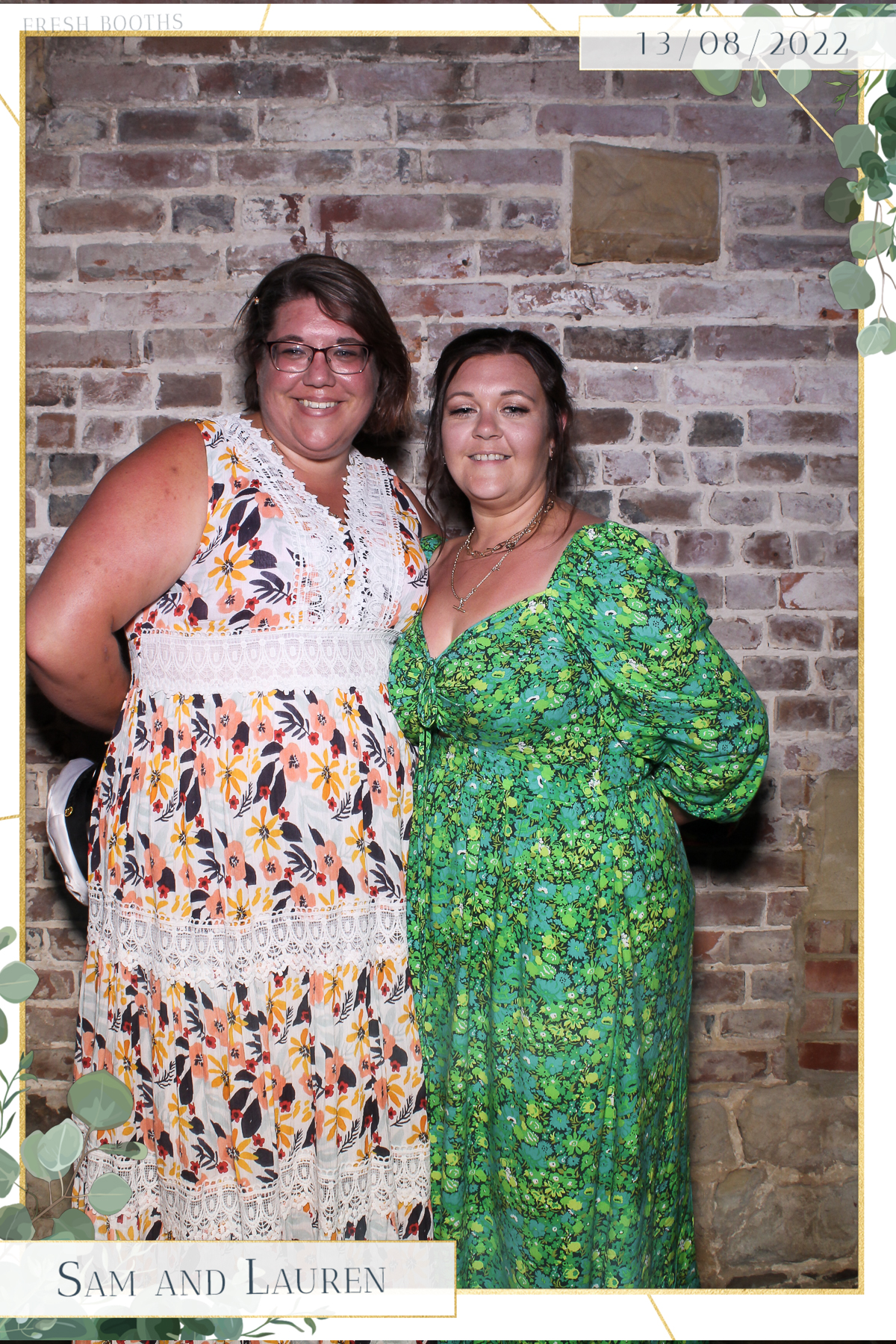 Sam & Lauren- Selfie Mirror | View more photos from the event at gallery.freshbooths.com/u/FreshBooths/Sam-Lauren-Selfie-Mirror