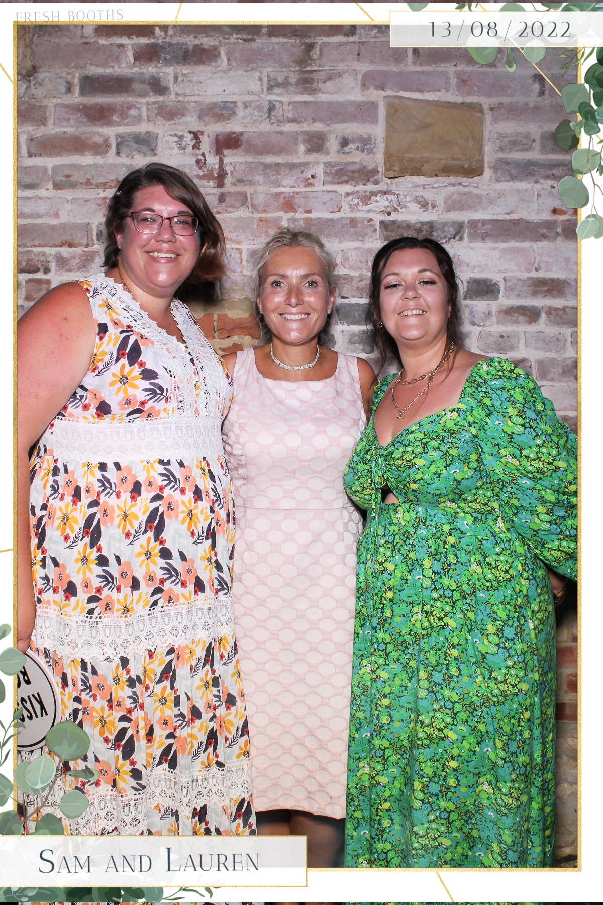 Sam & Lauren- Selfie Mirror | View more photos from the event at gallery.freshbooths.com/u/FreshBooths/Sam-Lauren-Selfie-Mirror
