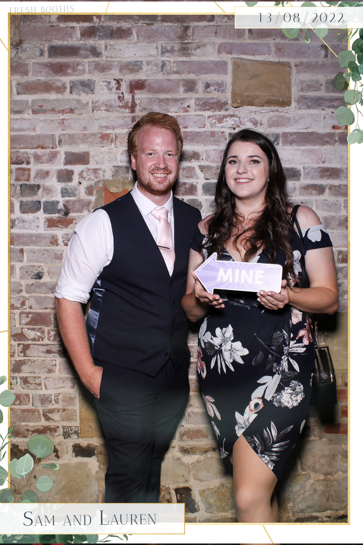 Sam & Lauren- Selfie Mirror | View more photos from the event at gallery.freshbooths.com/u/FreshBooths/Sam-Lauren-Selfie-Mirror