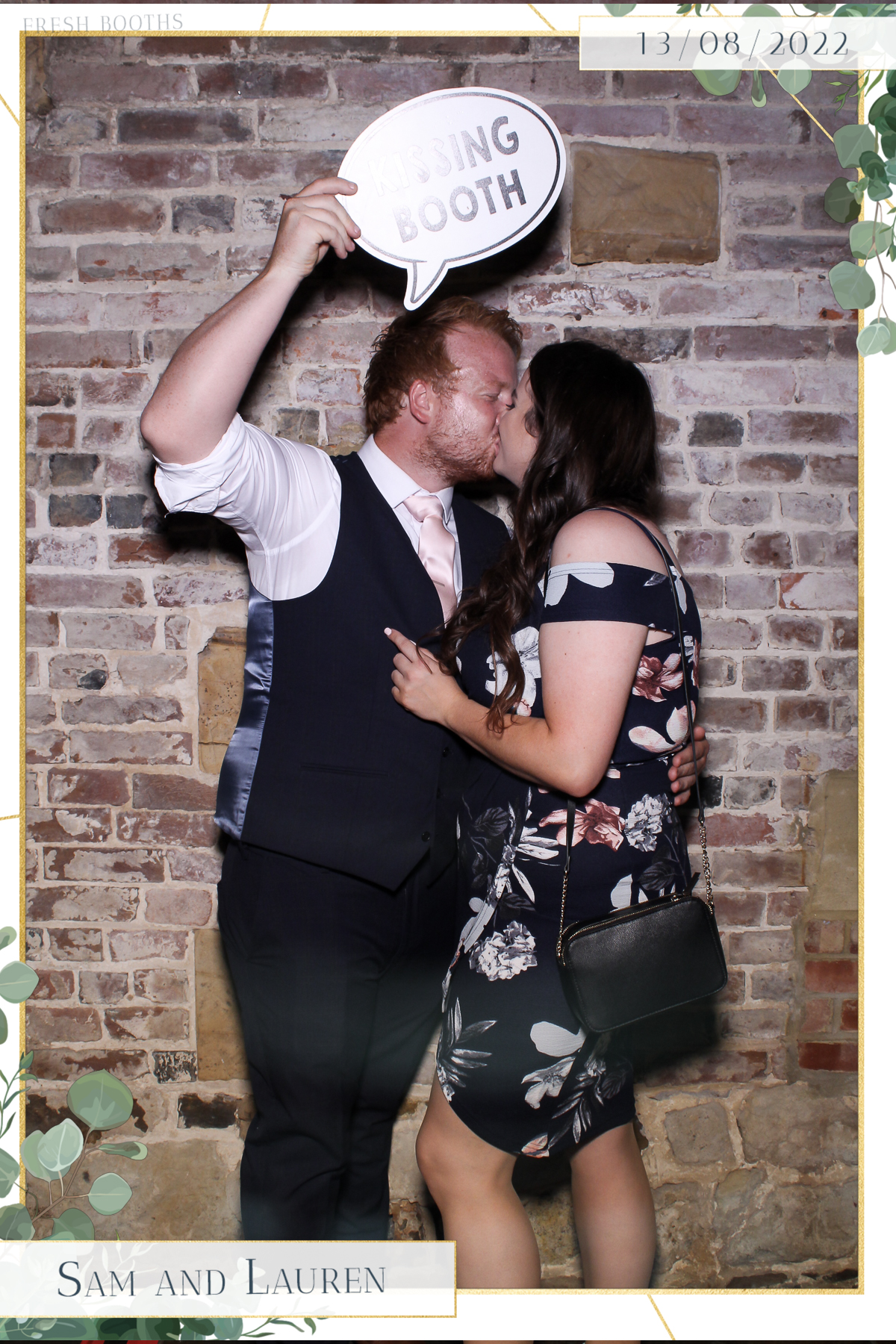 Sam & Lauren- Selfie Mirror | View more photos from the event at gallery.freshbooths.com/u/FreshBooths/Sam-Lauren-Selfie-Mirror