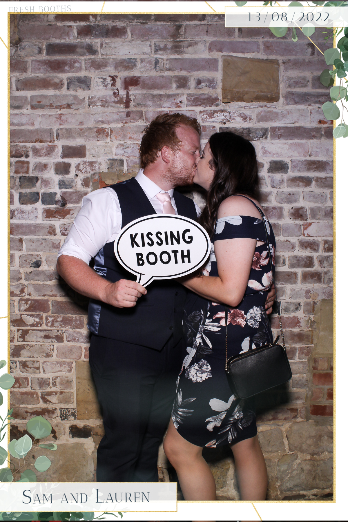 Sam & Lauren- Selfie Mirror | View more photos from the event at gallery.freshbooths.com/u/FreshBooths/Sam-Lauren-Selfie-Mirror