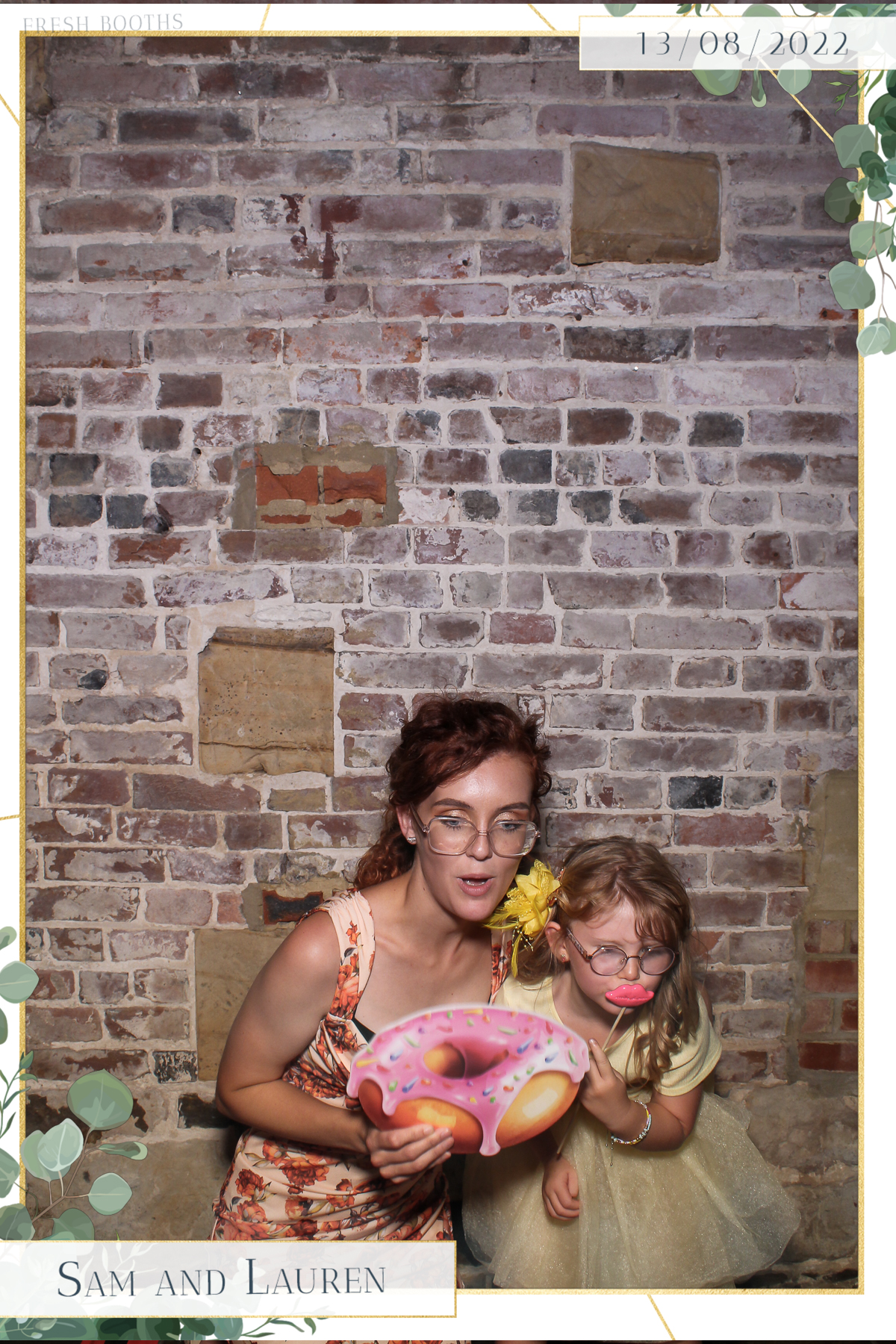 Sam & Lauren- Selfie Mirror | View more photos from the event at gallery.freshbooths.com/u/FreshBooths/Sam-Lauren-Selfie-Mirror