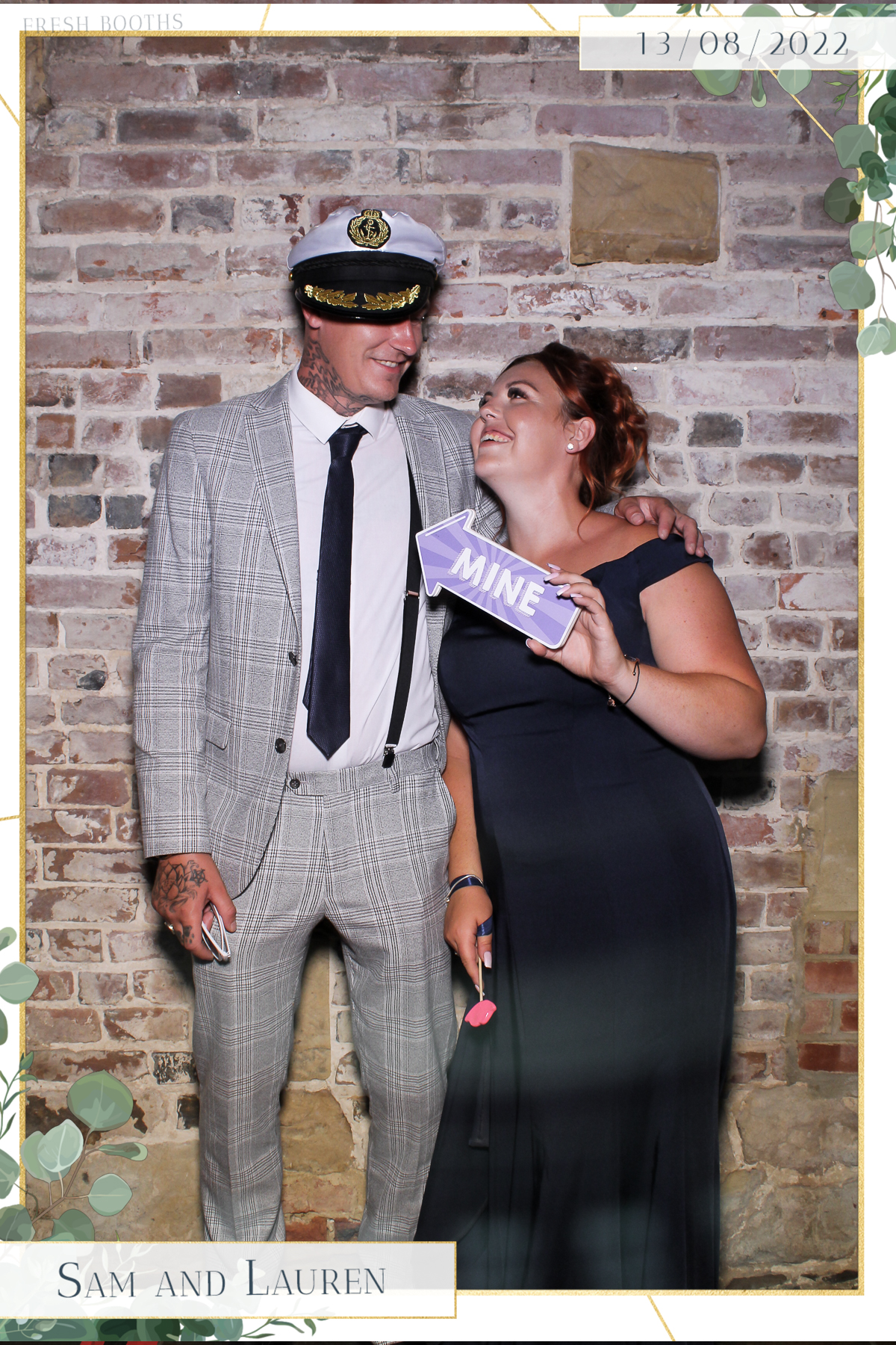 Sam & Lauren- Selfie Mirror | View more photos from the event at gallery.freshbooths.com/u/FreshBooths/Sam-Lauren-Selfie-Mirror