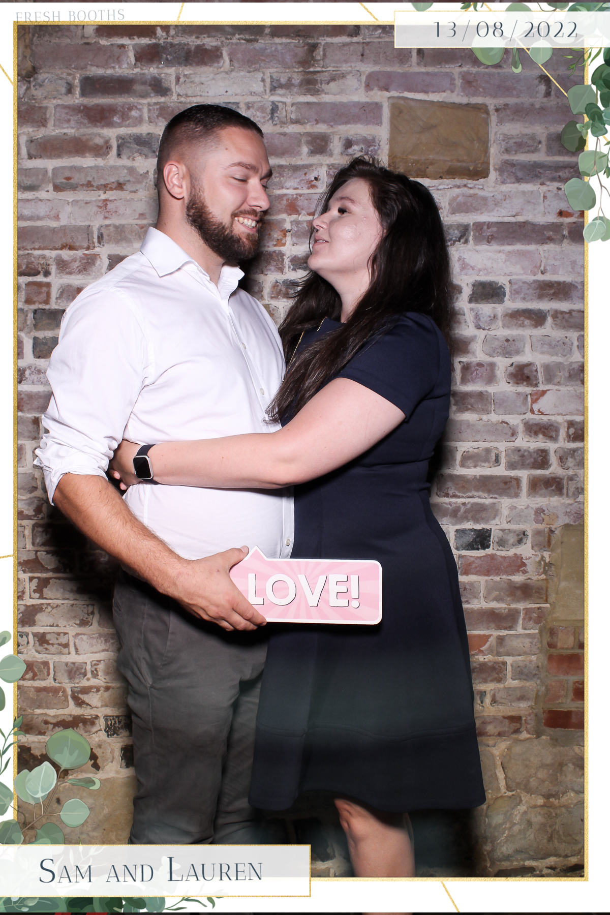 Sam & Lauren- Selfie Mirror | View more photos from the event at gallery.freshbooths.com/u/FreshBooths/Sam-Lauren-Selfie-Mirror