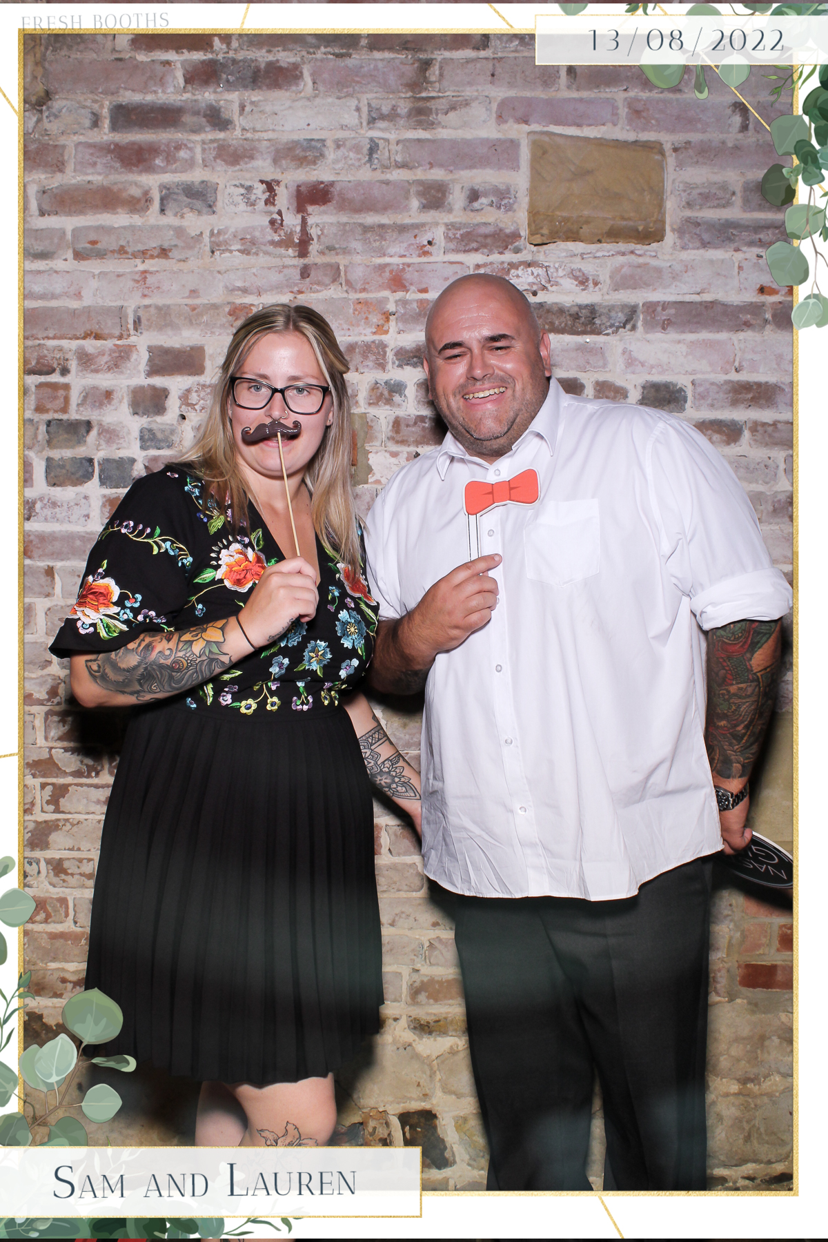 Sam & Lauren- Selfie Mirror | View more photos from the event at gallery.freshbooths.com/u/FreshBooths/Sam-Lauren-Selfie-Mirror