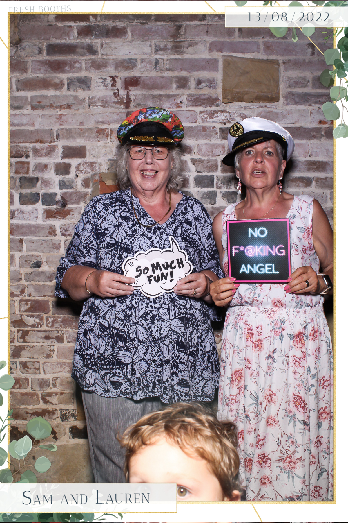Sam & Lauren- Selfie Mirror | View more photos from the event at gallery.freshbooths.com/u/FreshBooths/Sam-Lauren-Selfie-Mirror