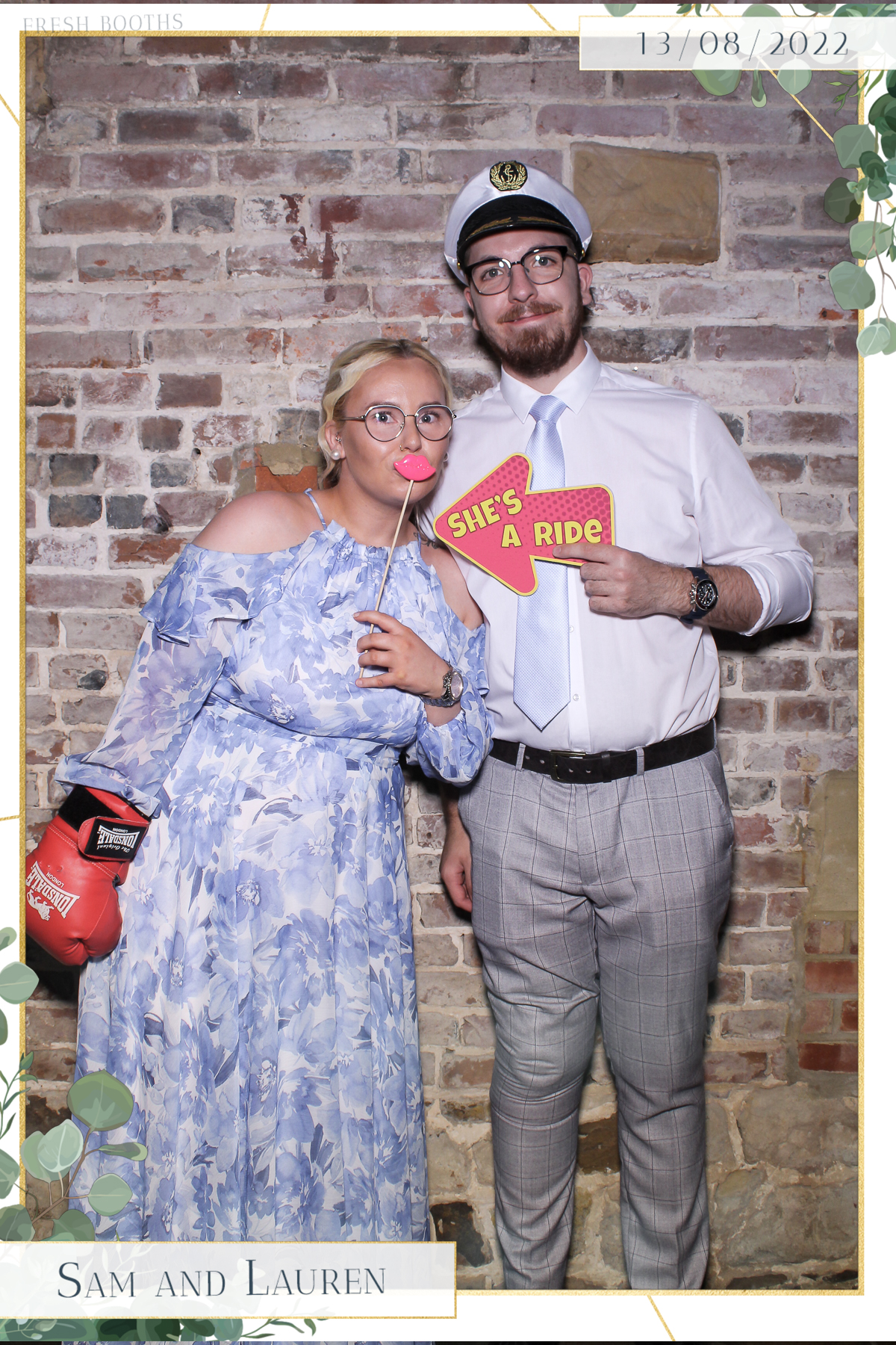 Sam & Lauren- Selfie Mirror | View more photos from the event at gallery.freshbooths.com/u/FreshBooths/Sam-Lauren-Selfie-Mirror
