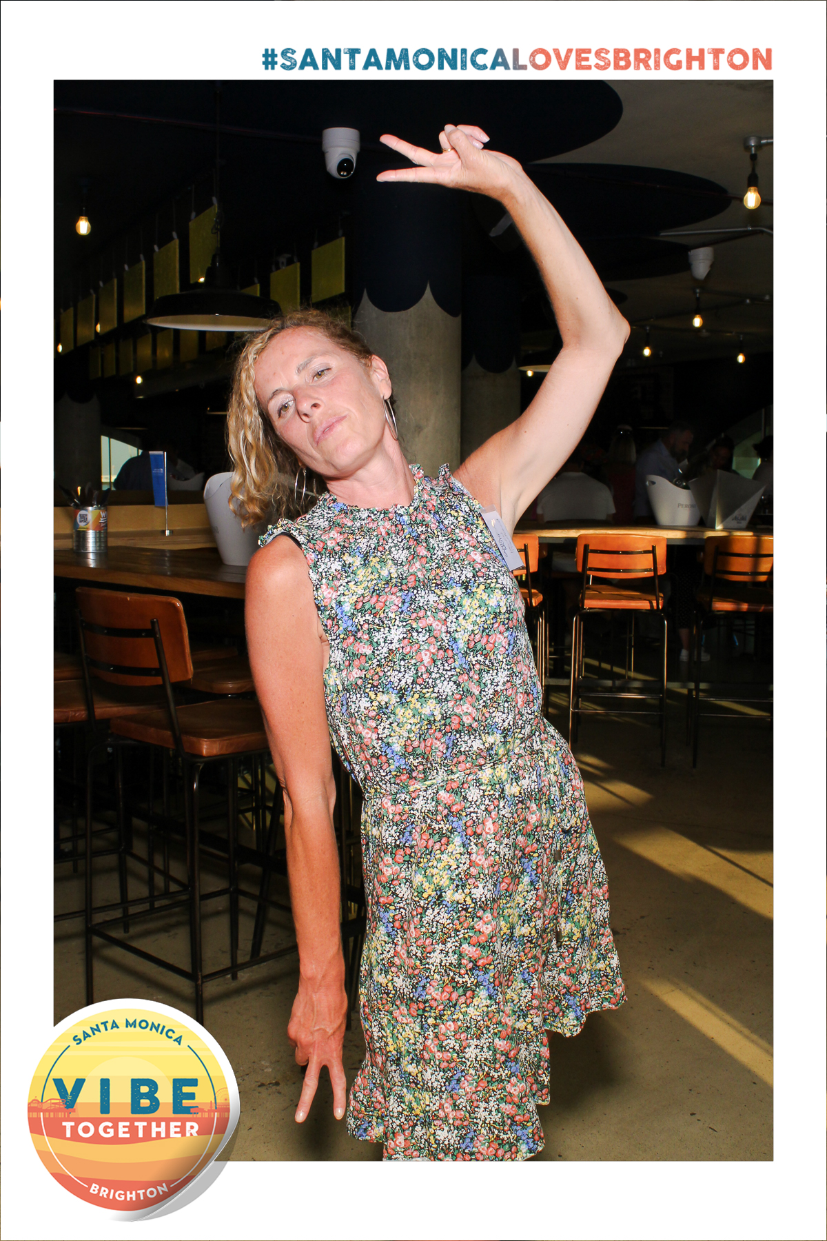 SantaMonica x Brighton - Selfie Mirror | View more photos from the event at gallery.freshbooths.com/u/FreshBooths/SantaMonica-x-Brighton-Selfie-Mirror