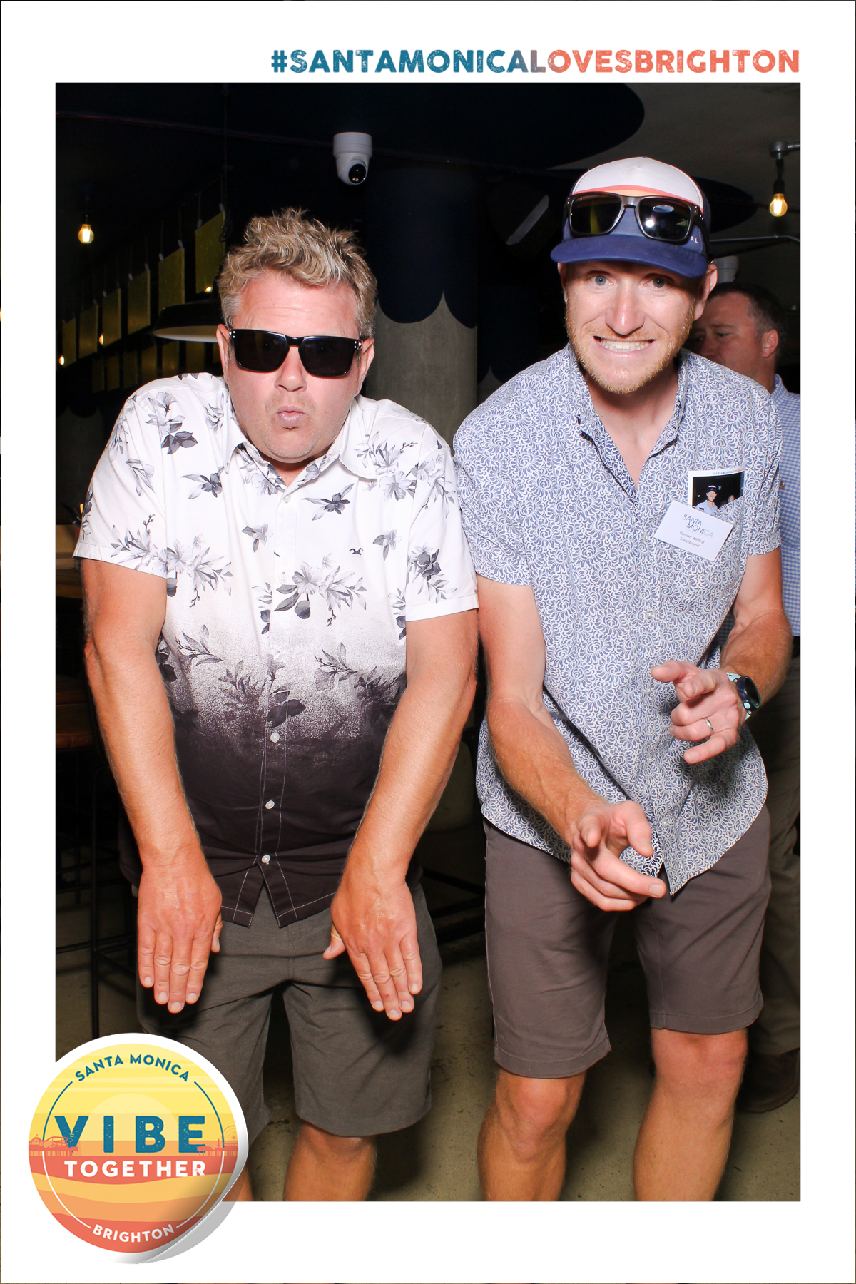 SantaMonica x Brighton - Selfie Mirror | View more photos from the event at gallery.freshbooths.com/u/FreshBooths/SantaMonica-x-Brighton-Selfie-Mirror