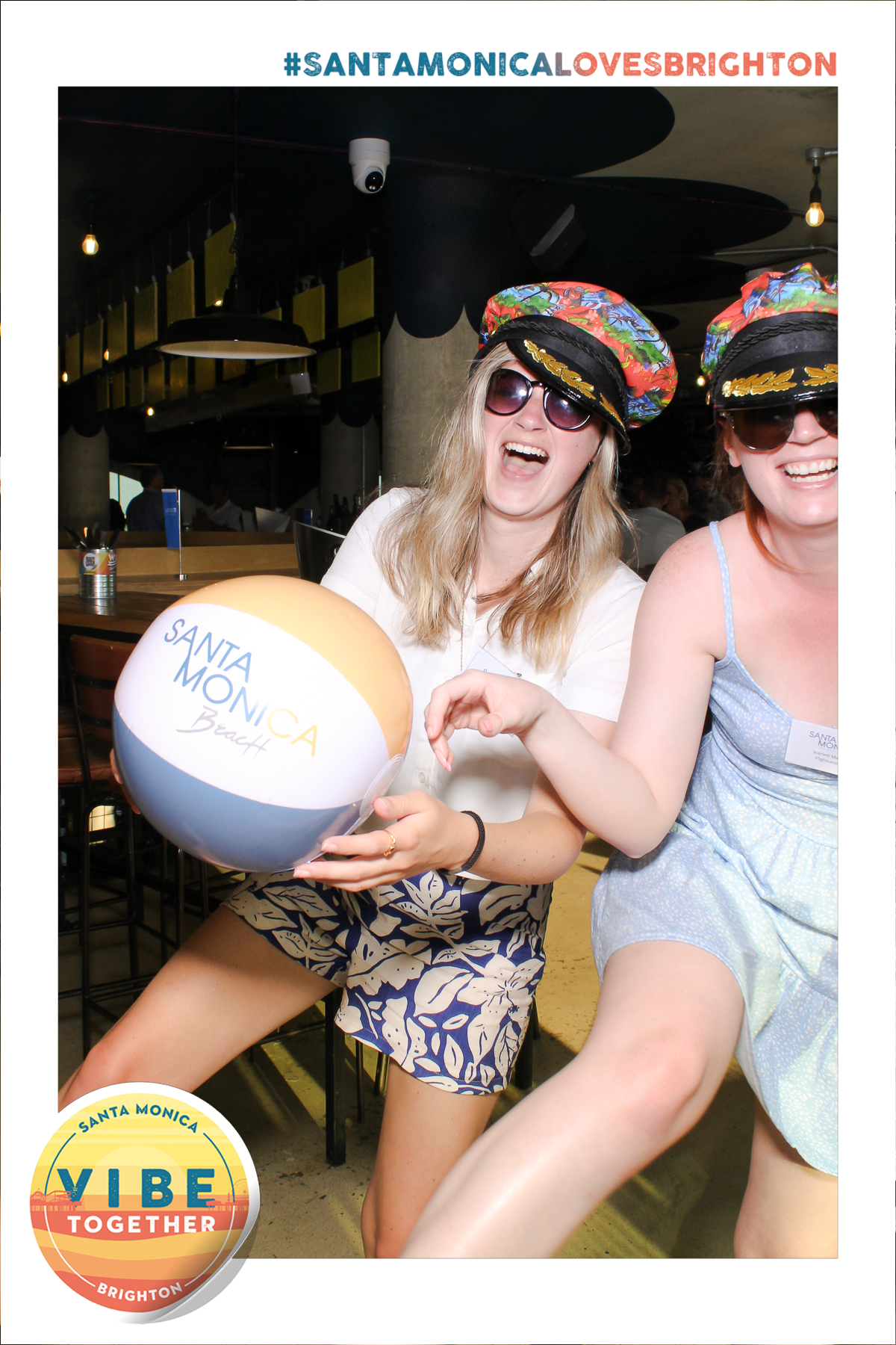 SantaMonica x Brighton - Selfie Mirror | View more photos from the event at gallery.freshbooths.com/u/FreshBooths/SantaMonica-x-Brighton-Selfie-Mirror