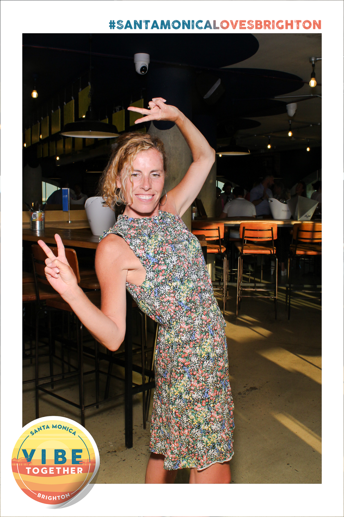 SantaMonica x Brighton - Selfie Mirror | View more photos from the event at gallery.freshbooths.com/u/FreshBooths/SantaMonica-x-Brighton-Selfie-Mirror