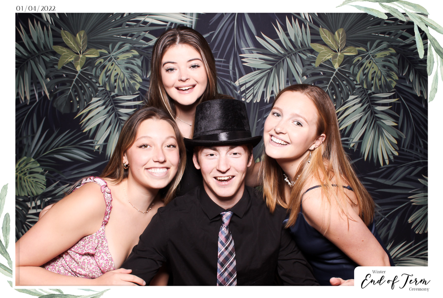 Winter End of Term Ceremony - Classic Open Booth | View more photos from the event at gallery.freshbooths.com/u/FreshBooths/Winter-End-of-Term-Ceremony-Classic-Open-Booth-0
