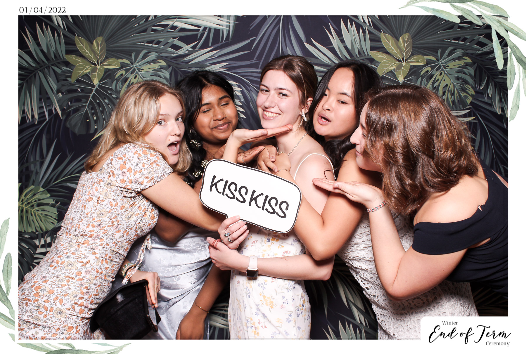 Winter End of Term Ceremony - Classic Open Booth | View more photos from the event at gallery.freshbooths.com/u/FreshBooths/Winter-End-of-Term-Ceremony-Classic-Open-Booth-0