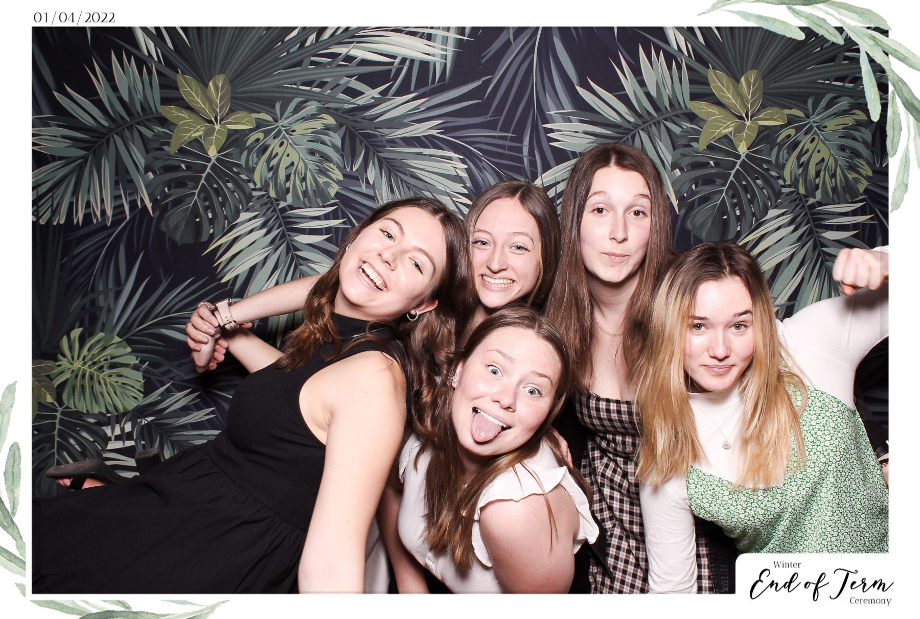 Winter End of Term Ceremony - Classic Open Booth | View more photos from the event at gallery.freshbooths.com/u/FreshBooths/Winter-End-of-Term-Ceremony-Classic-Open-Booth-0