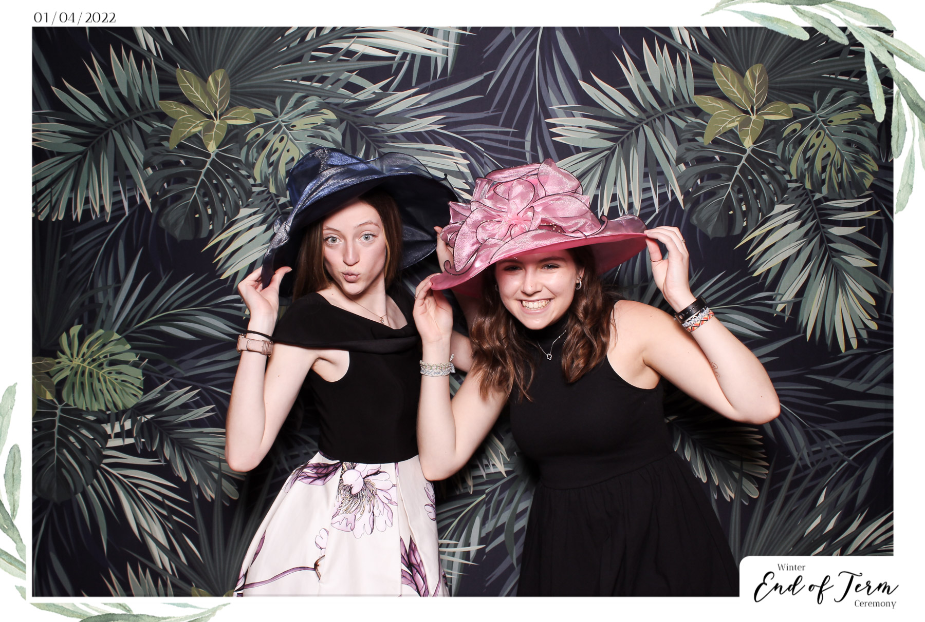 Winter End of Term Ceremony - Classic Open Booth | View more photos from the event at gallery.freshbooths.com/u/FreshBooths/Winter-End-of-Term-Ceremony-Classic-Open-Booth-0