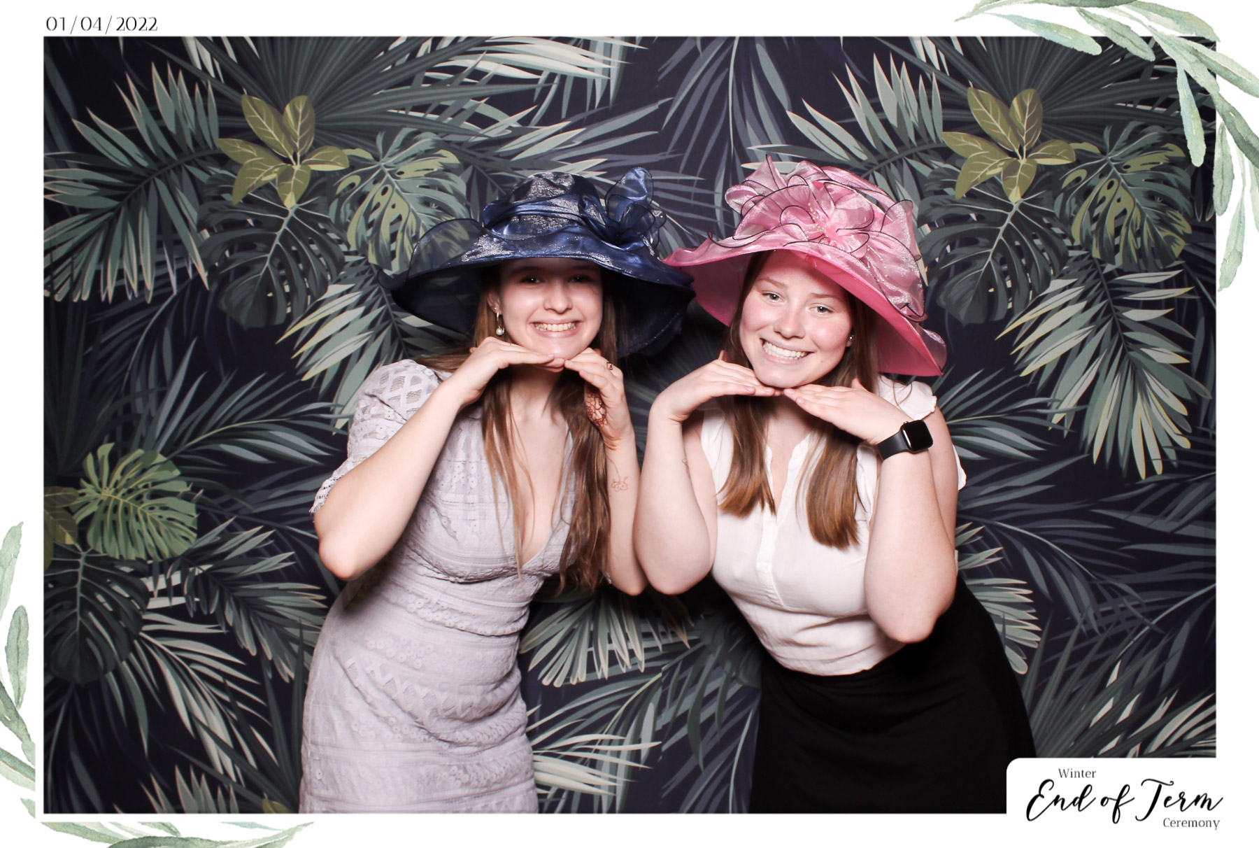 Winter End of Term Ceremony - Classic Open Booth | View more photos from the event at gallery.freshbooths.com/u/FreshBooths/Winter-End-of-Term-Ceremony-Classic-Open-Booth-0