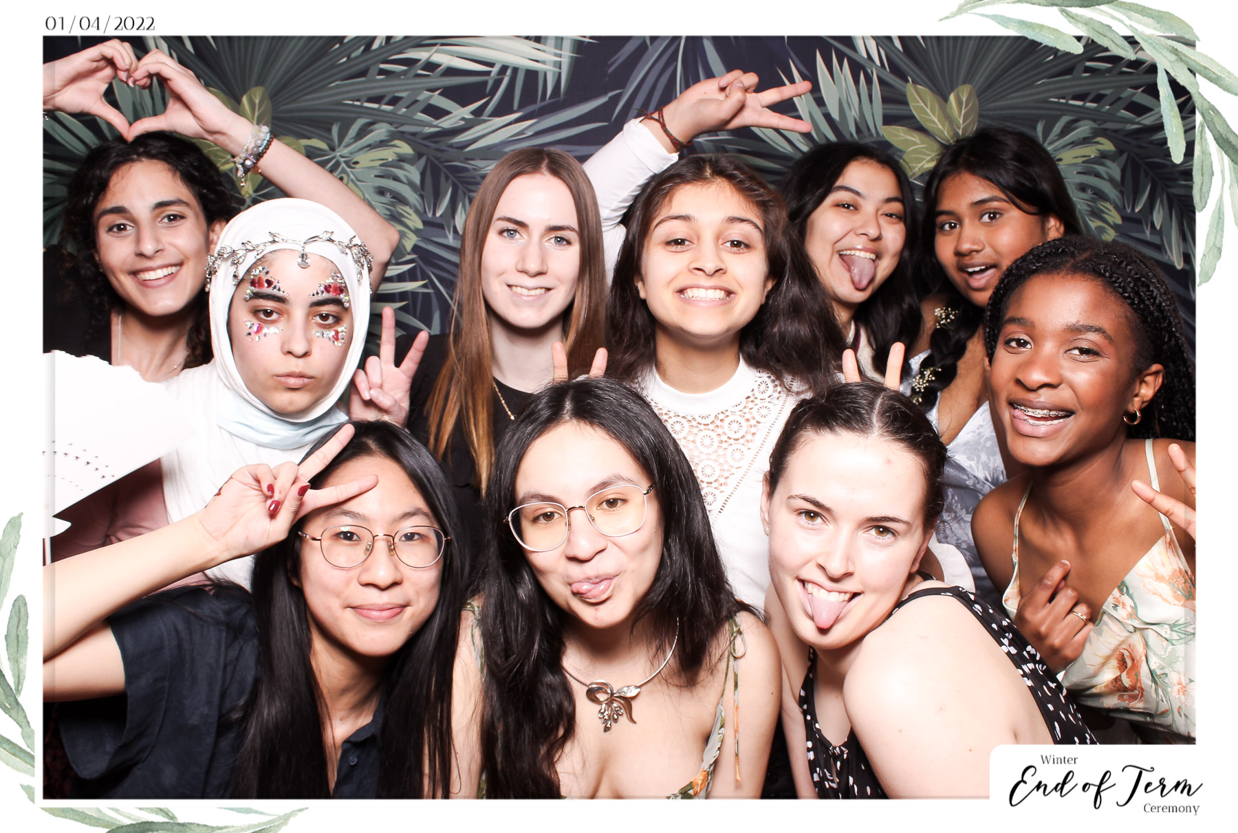 Winter End of Term Ceremony - Classic Open Booth | View more photos from the event at gallery.freshbooths.com/u/FreshBooths/Winter-End-of-Term-Ceremony-Classic-Open-Booth-0