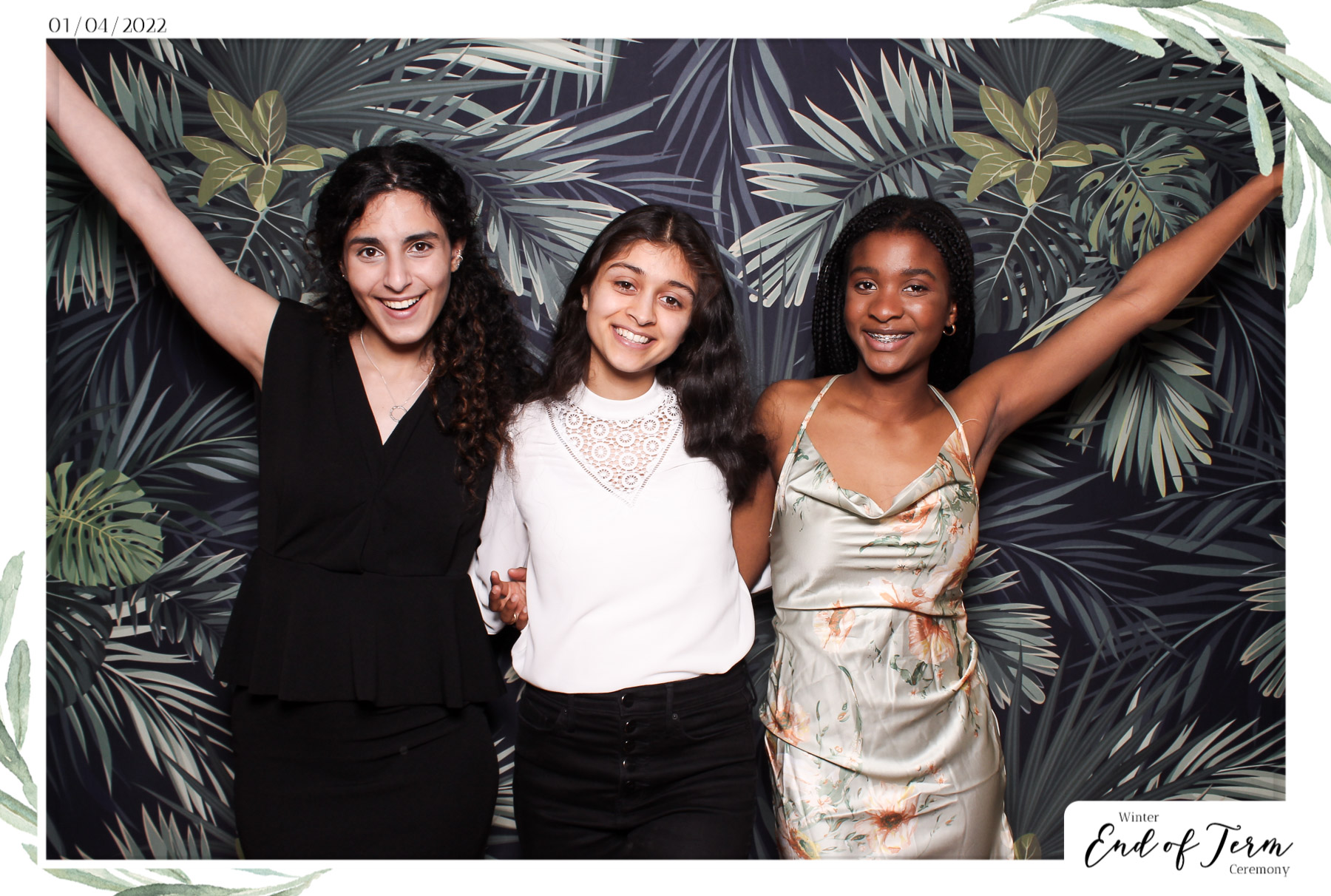 Winter End of Term Ceremony - Classic Open Booth | View more photos from the event at gallery.freshbooths.com/u/FreshBooths/Winter-End-of-Term-Ceremony-Classic-Open-Booth-0