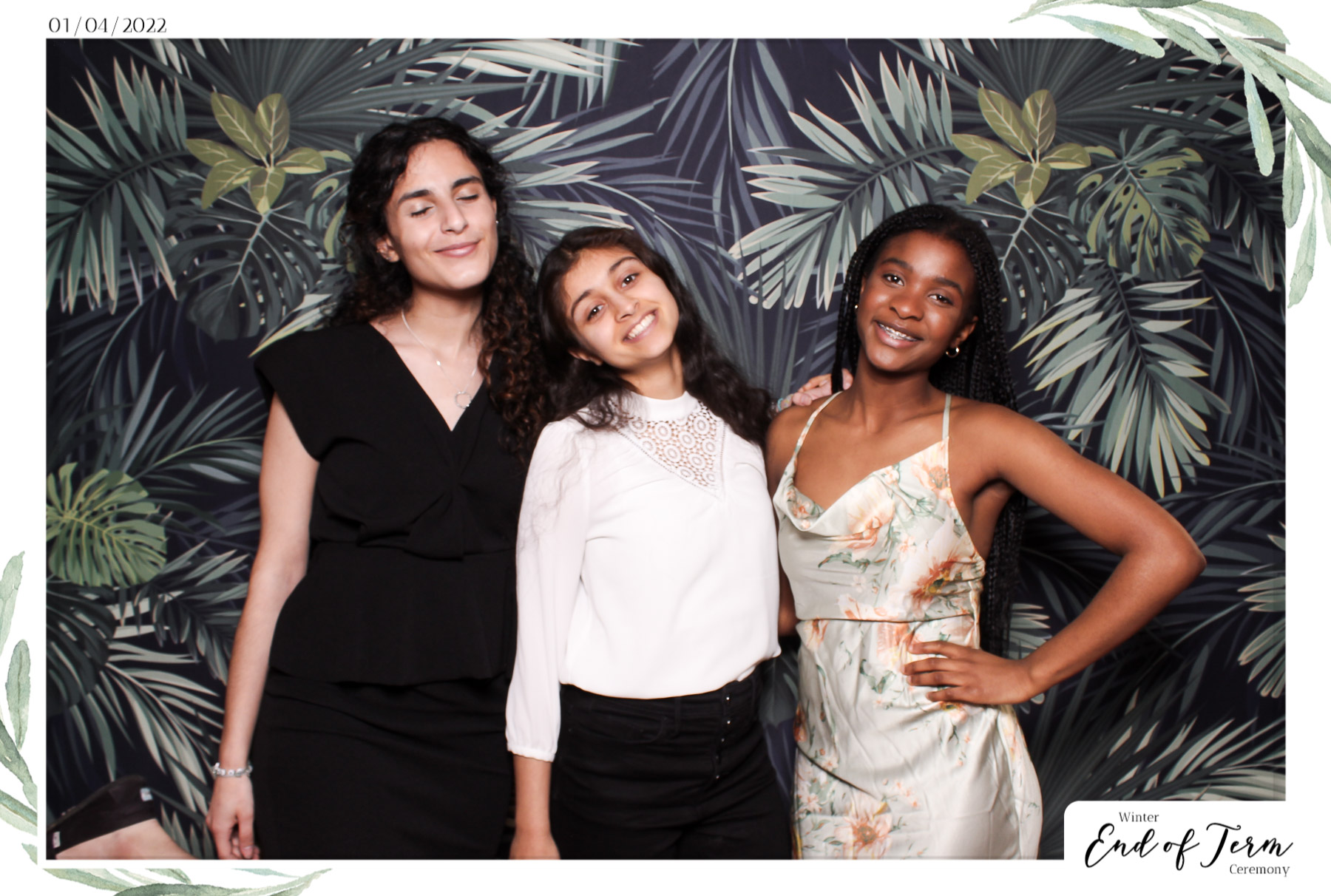 Winter End of Term Ceremony - Classic Open Booth | View more photos from the event at gallery.freshbooths.com/u/FreshBooths/Winter-End-of-Term-Ceremony-Classic-Open-Booth-0