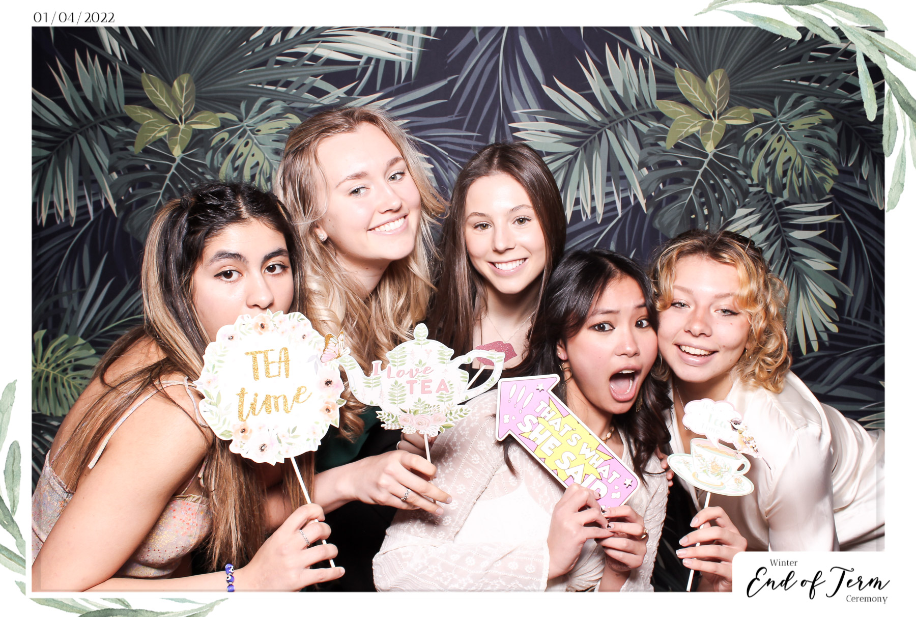 Winter End of Term Ceremony - Classic Open Booth | View more photos from the event at gallery.freshbooths.com/u/FreshBooths/Winter-End-of-Term-Ceremony-Classic-Open-Booth-0