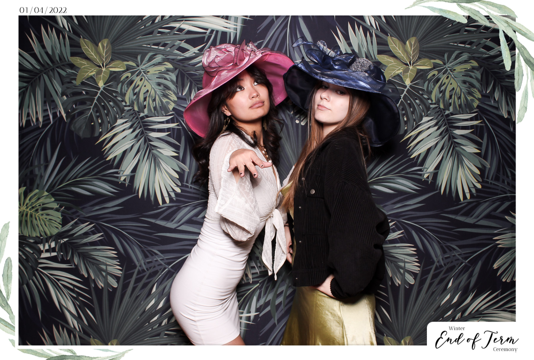 Winter End of Term Ceremony - Classic Open Booth | View more photos from the event at gallery.freshbooths.com/u/FreshBooths/Winter-End-of-Term-Ceremony-Classic-Open-Booth-0