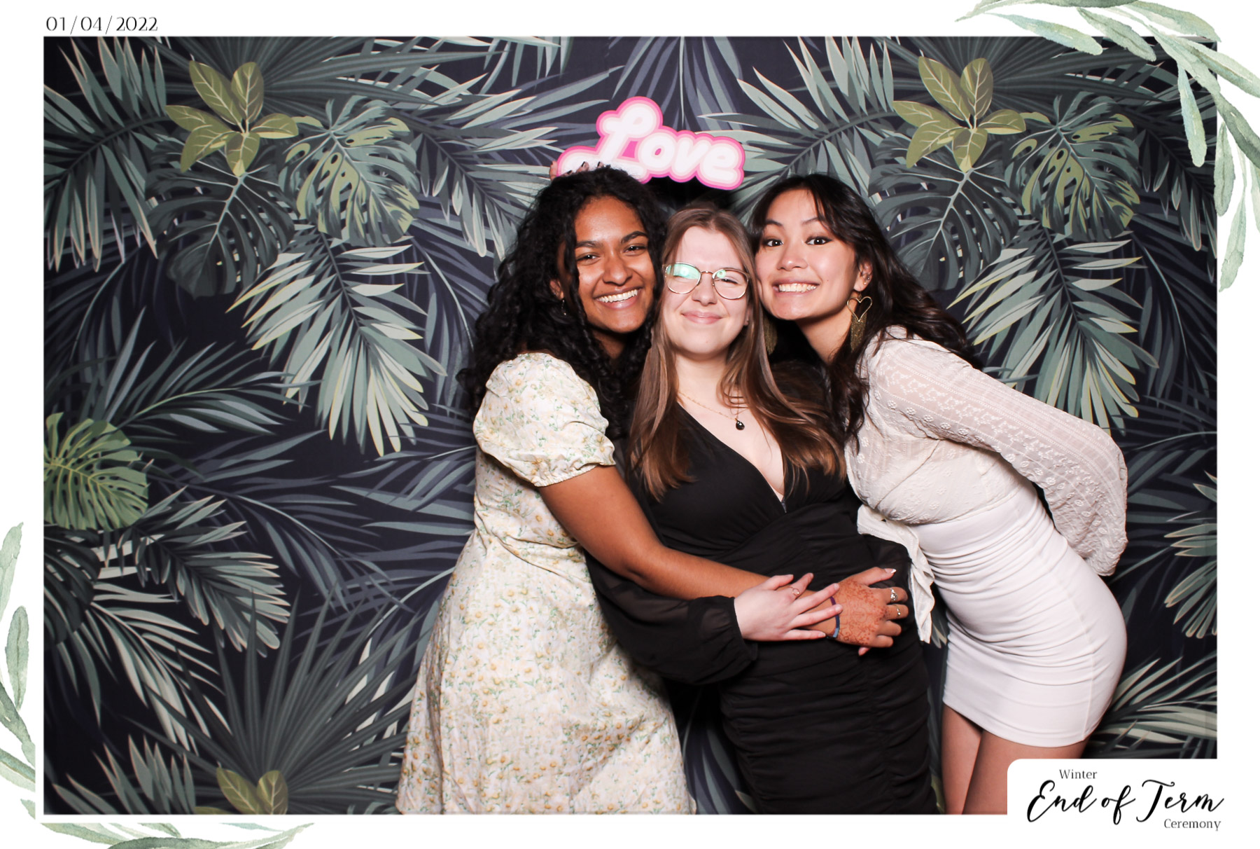 Winter End of Term Ceremony - Classic Open Booth | View more photos from the event at gallery.freshbooths.com/u/FreshBooths/Winter-End-of-Term-Ceremony-Classic-Open-Booth-0