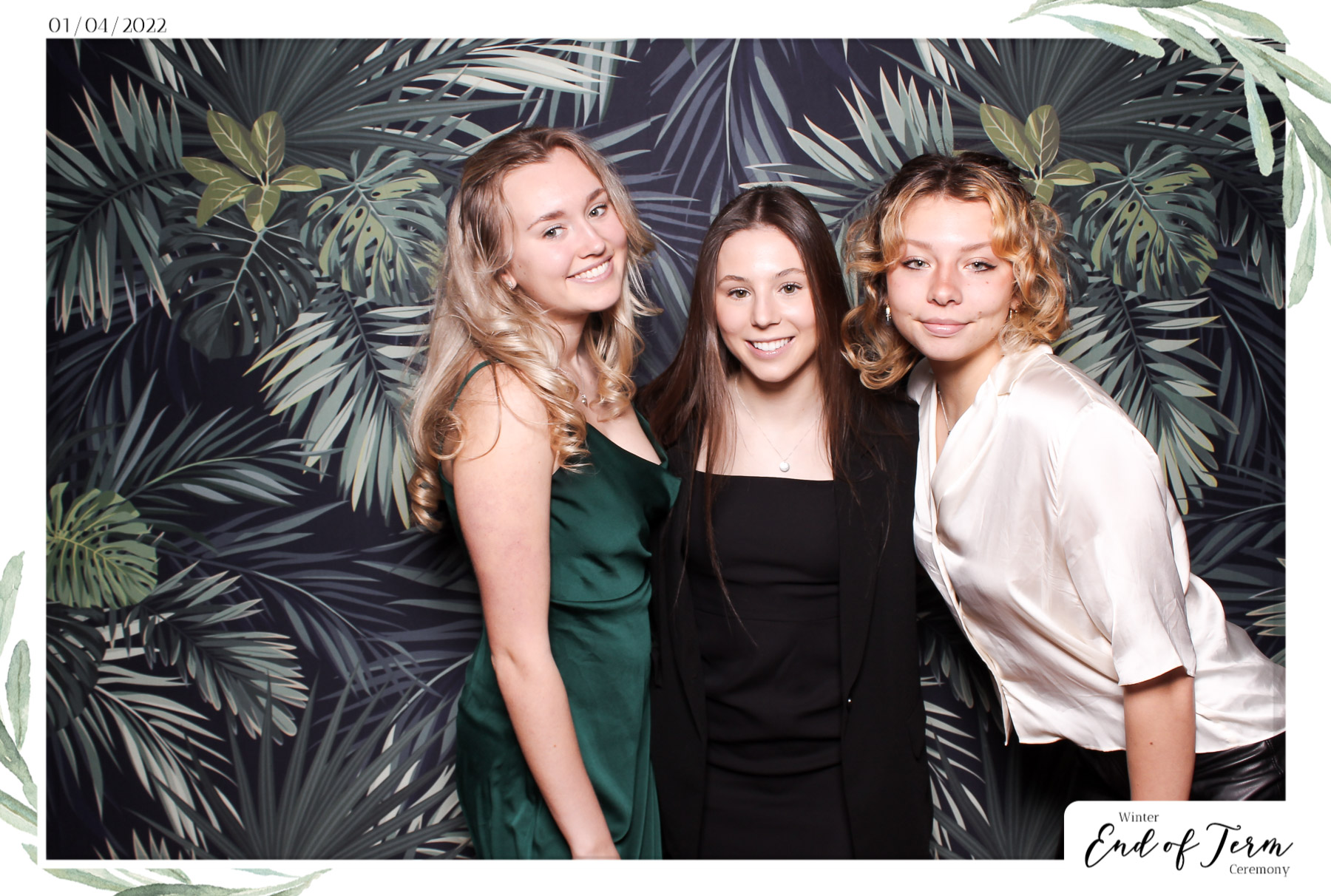 Winter End of Term Ceremony - Classic Open Booth | View more photos from the event at gallery.freshbooths.com/u/FreshBooths/Winter-End-of-Term-Ceremony-Classic-Open-Booth-0
